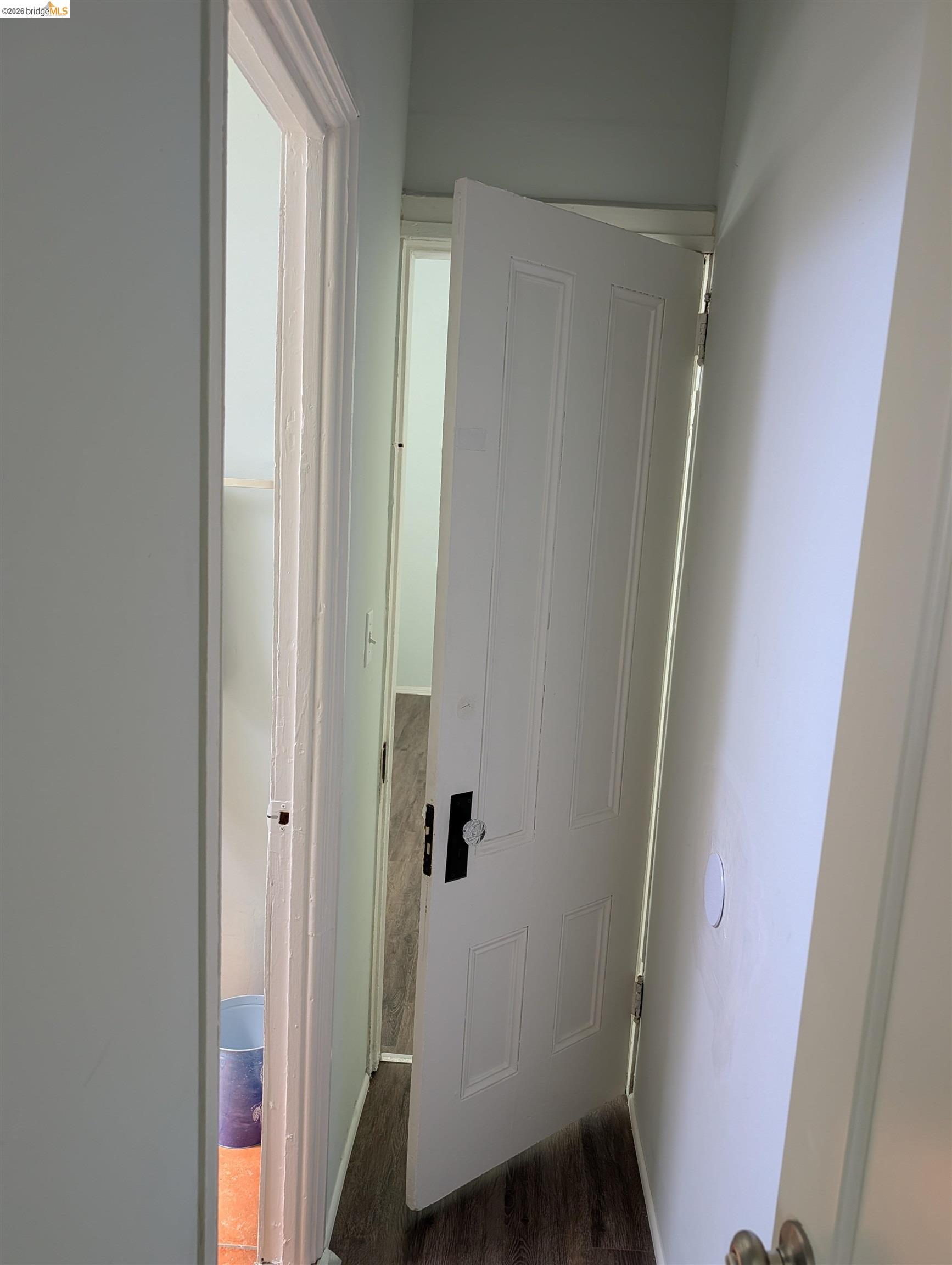 1086 66Th St, Oakland CA 94608 — photo 14