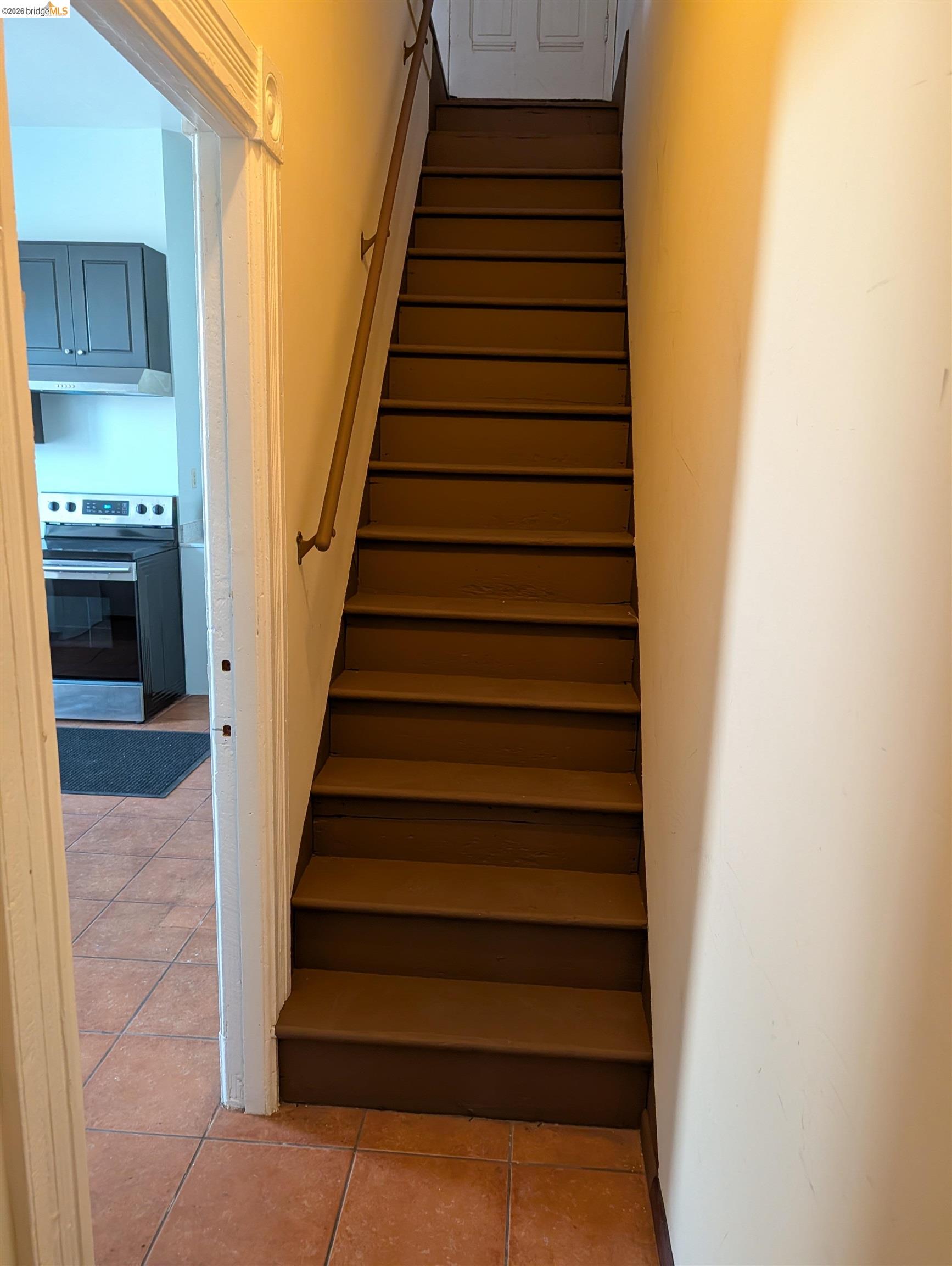 1086 66Th St, Oakland CA 94608 — photo 17