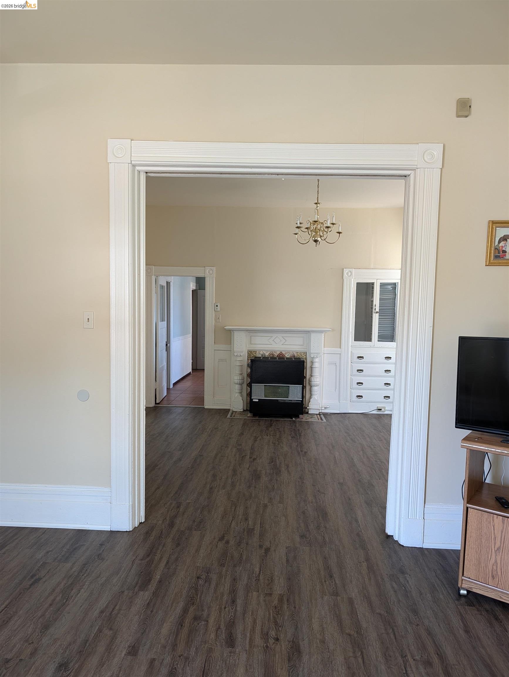 1086 66Th St, Oakland CA 94608 — photo 10