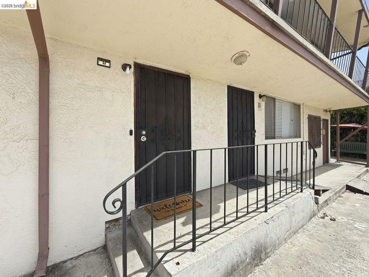 933 41St St, Oakland CA 94608 — photo 16