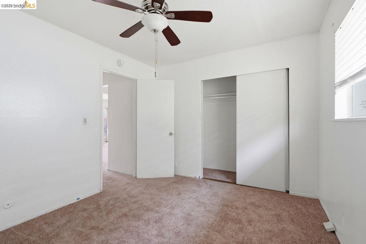 933 41St St, Oakland CA 94608 — photo 43