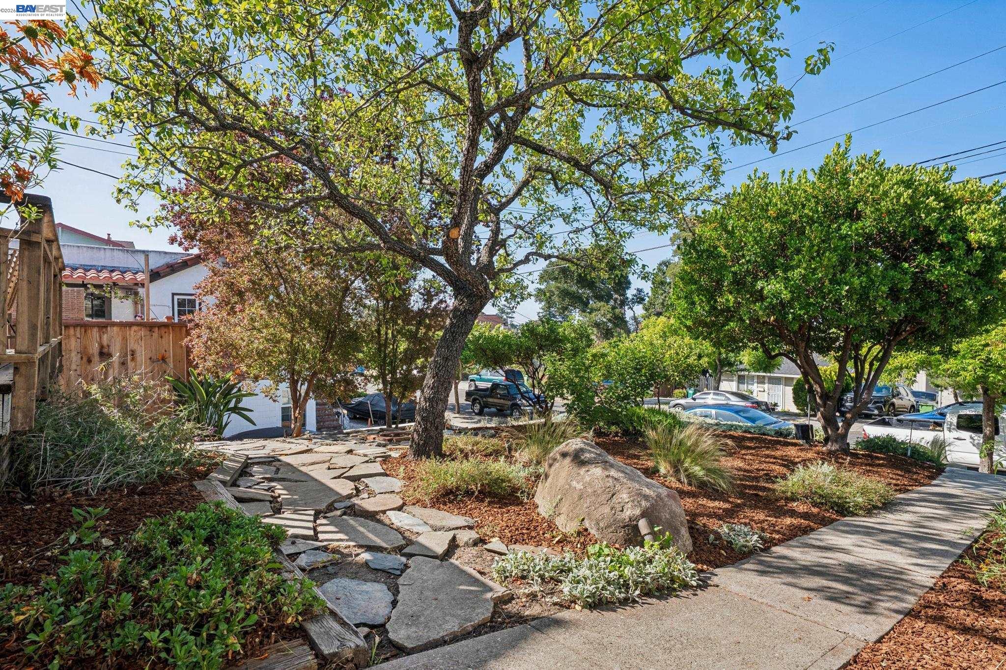 2452 Potomac St, Oakland CA 94602 — photo 53