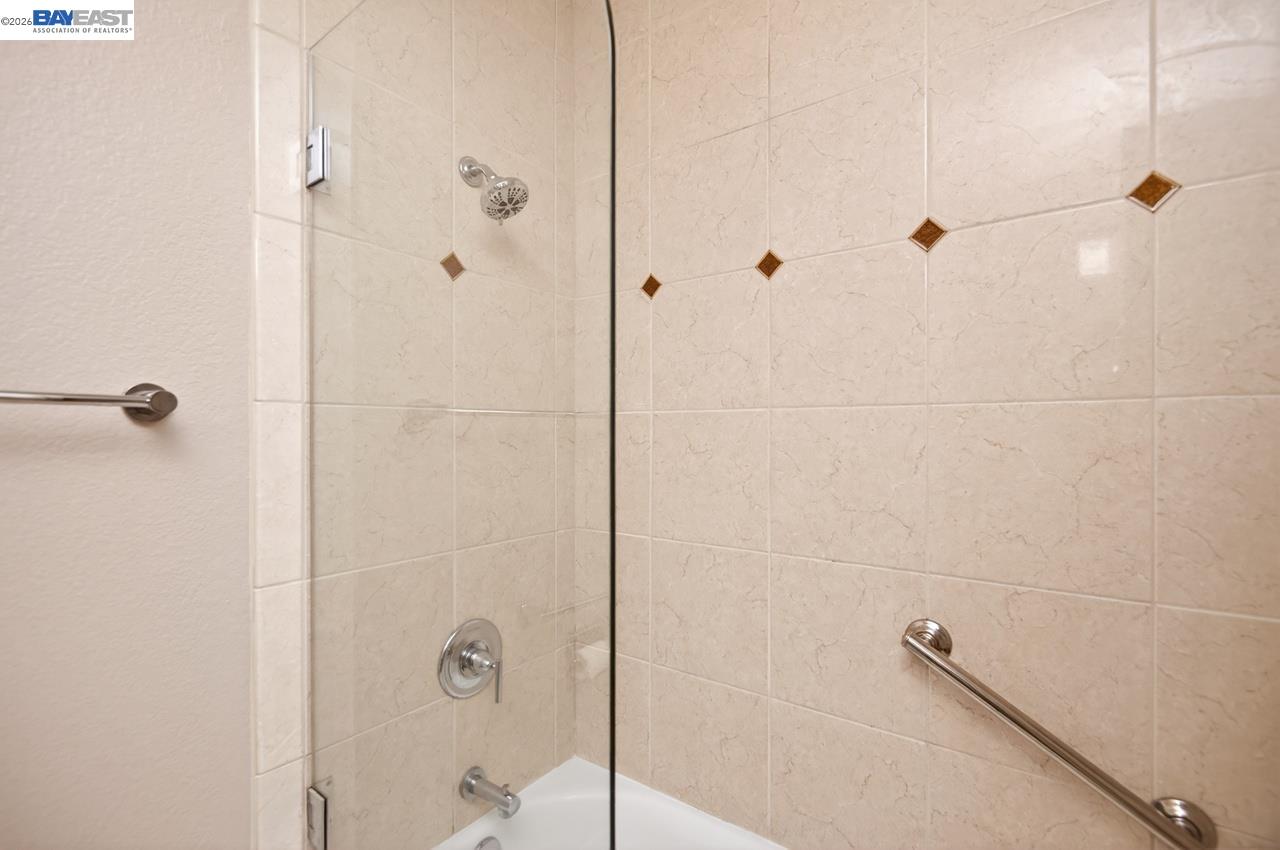 Photo #18: 41137679 Listing: Photo #18