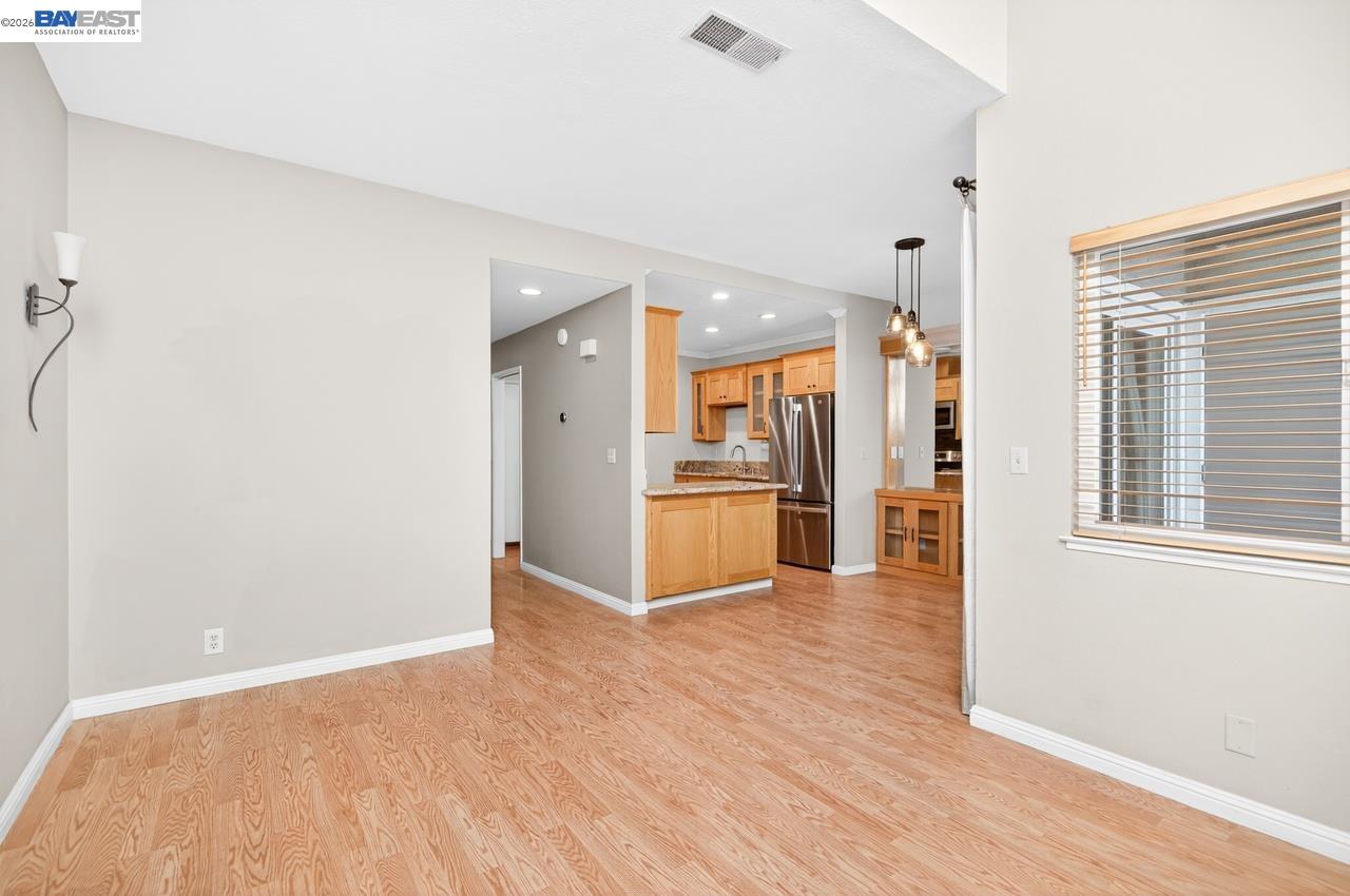 Photo #9: 41137679 Listing: Photo #9