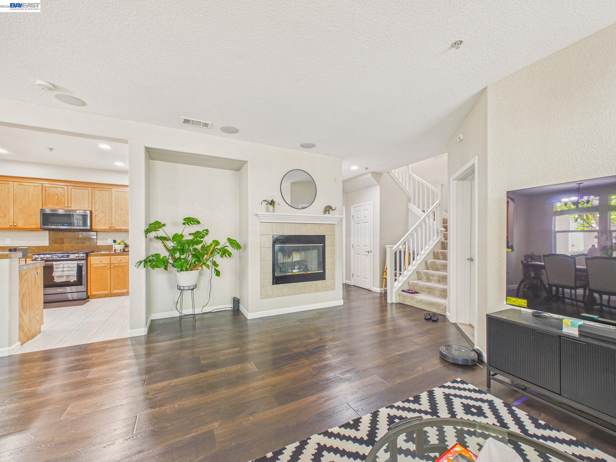 Photo #13: 41137683 Listing: Photo #13