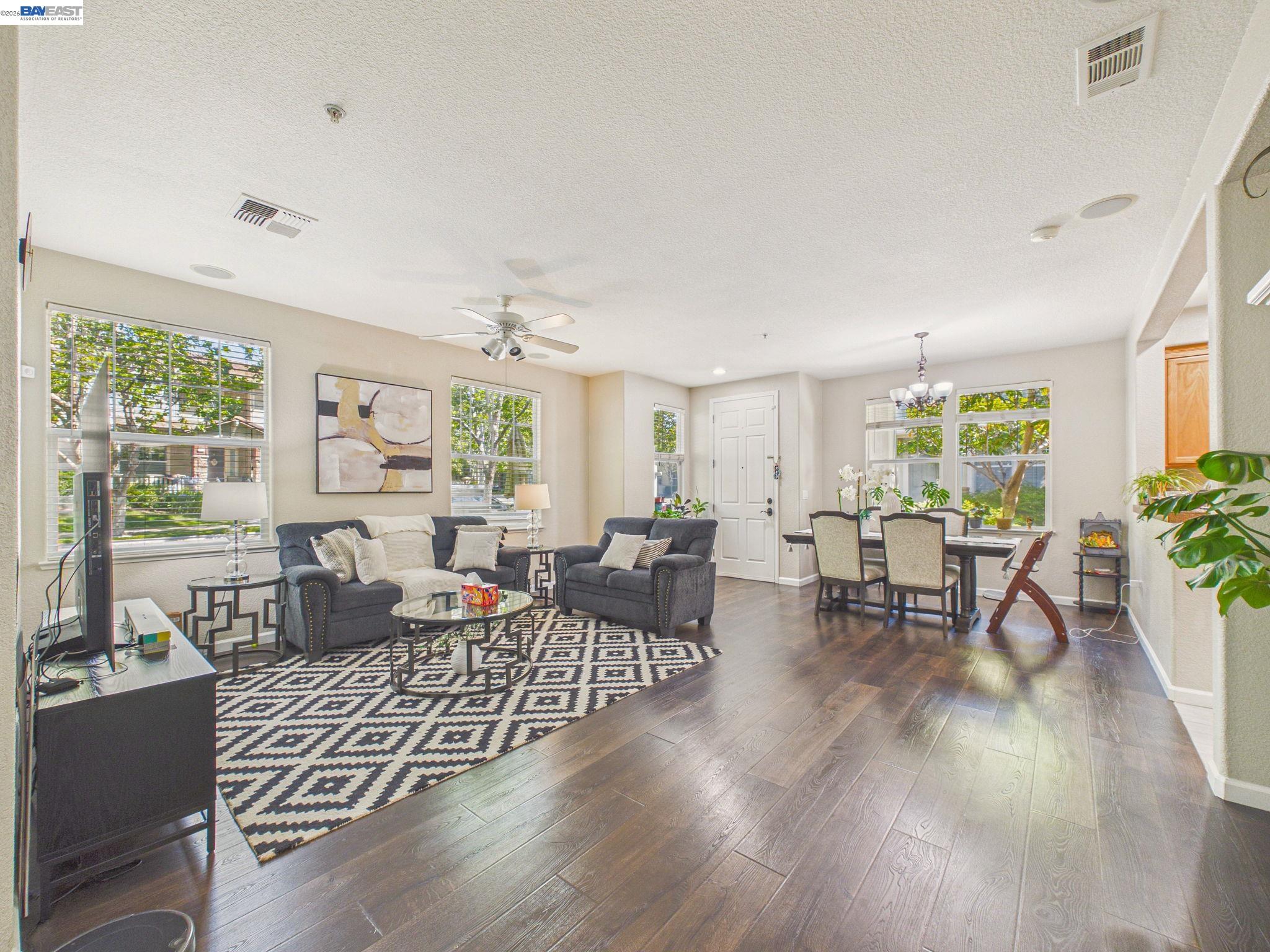 Photo #28: 41137683 Listing: Photo #28