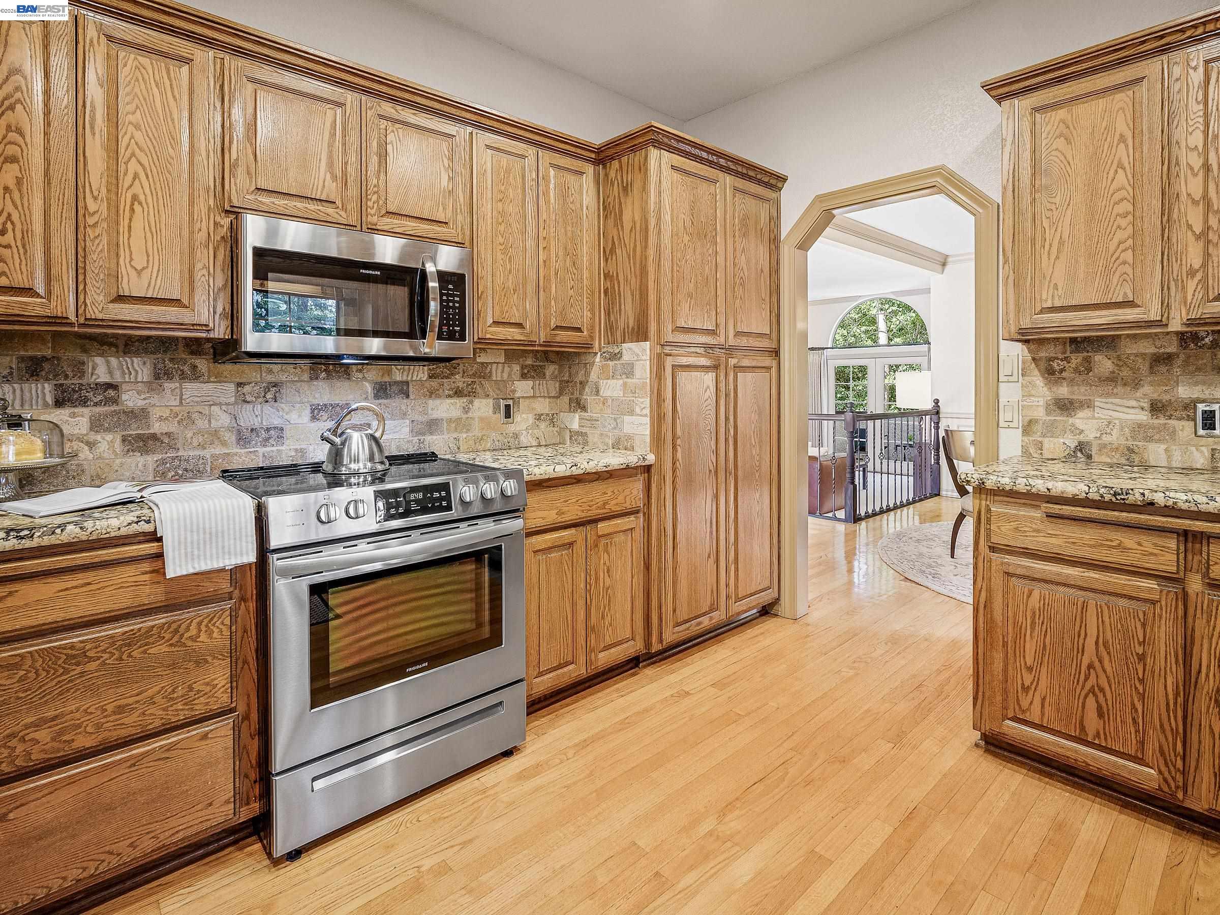 8681 Winding Way, Fair Oaks CA 95628 — photo 12