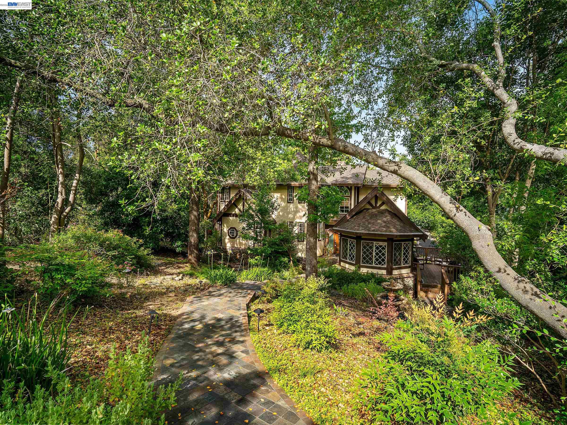 8681 Winding Way, Fair Oaks CA 95628 — photo 41