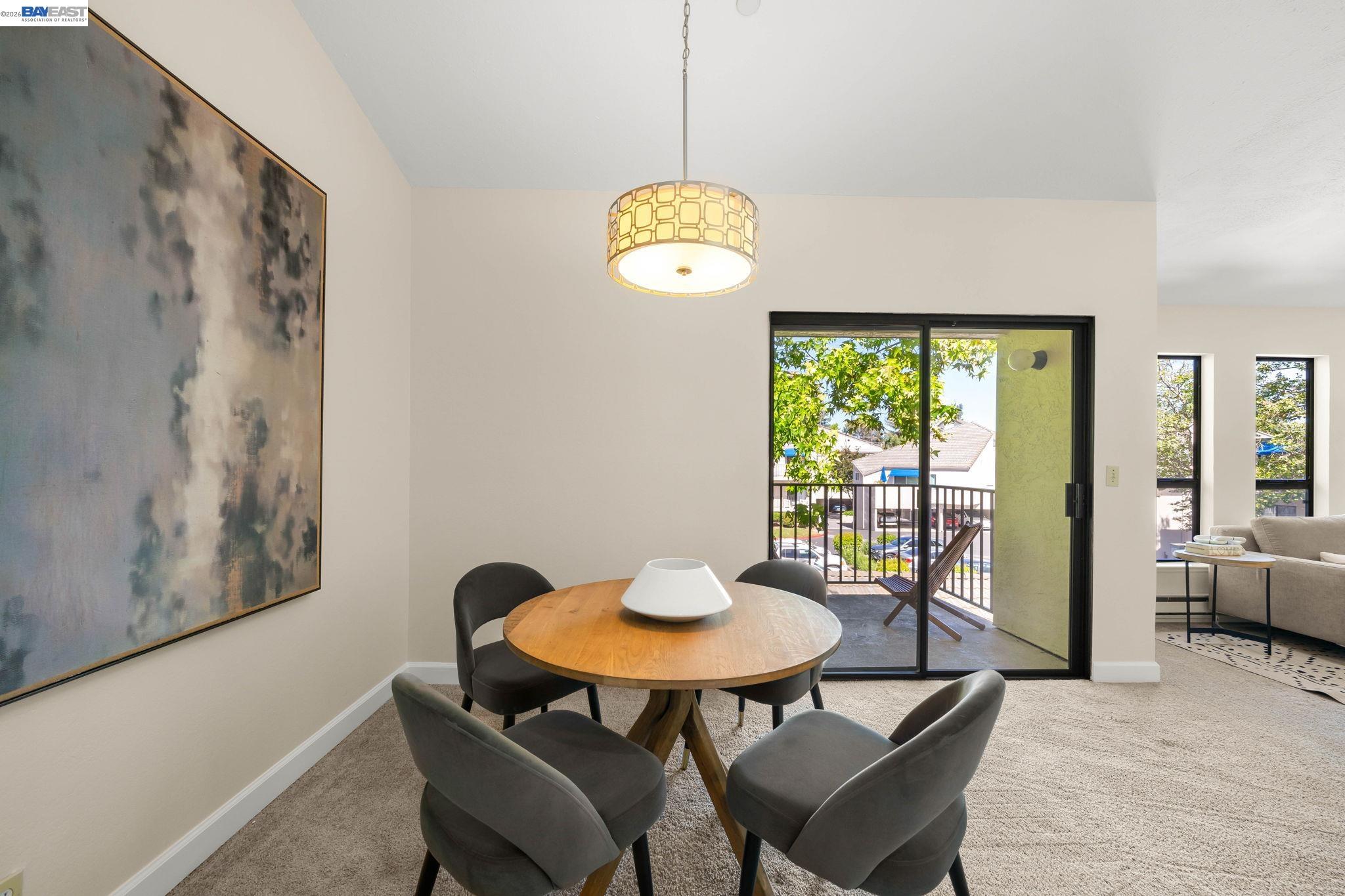 Photo #5: 41137758 Listing: Photo #5