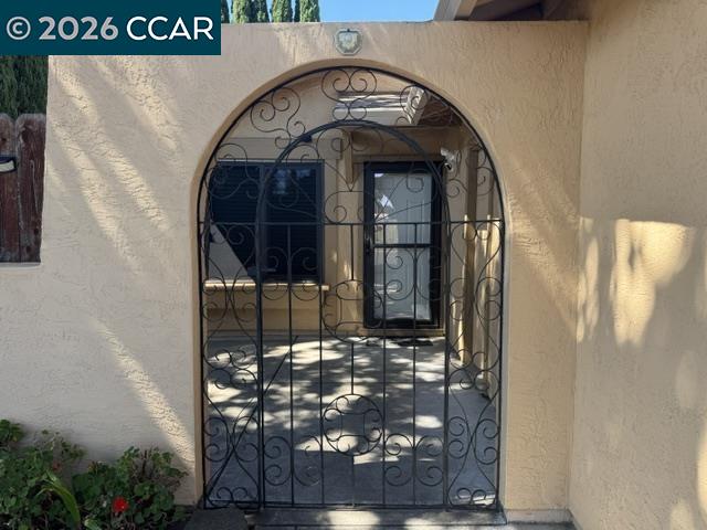 1827 Alamo Dr, Vacaville CA 95687 — photo 2