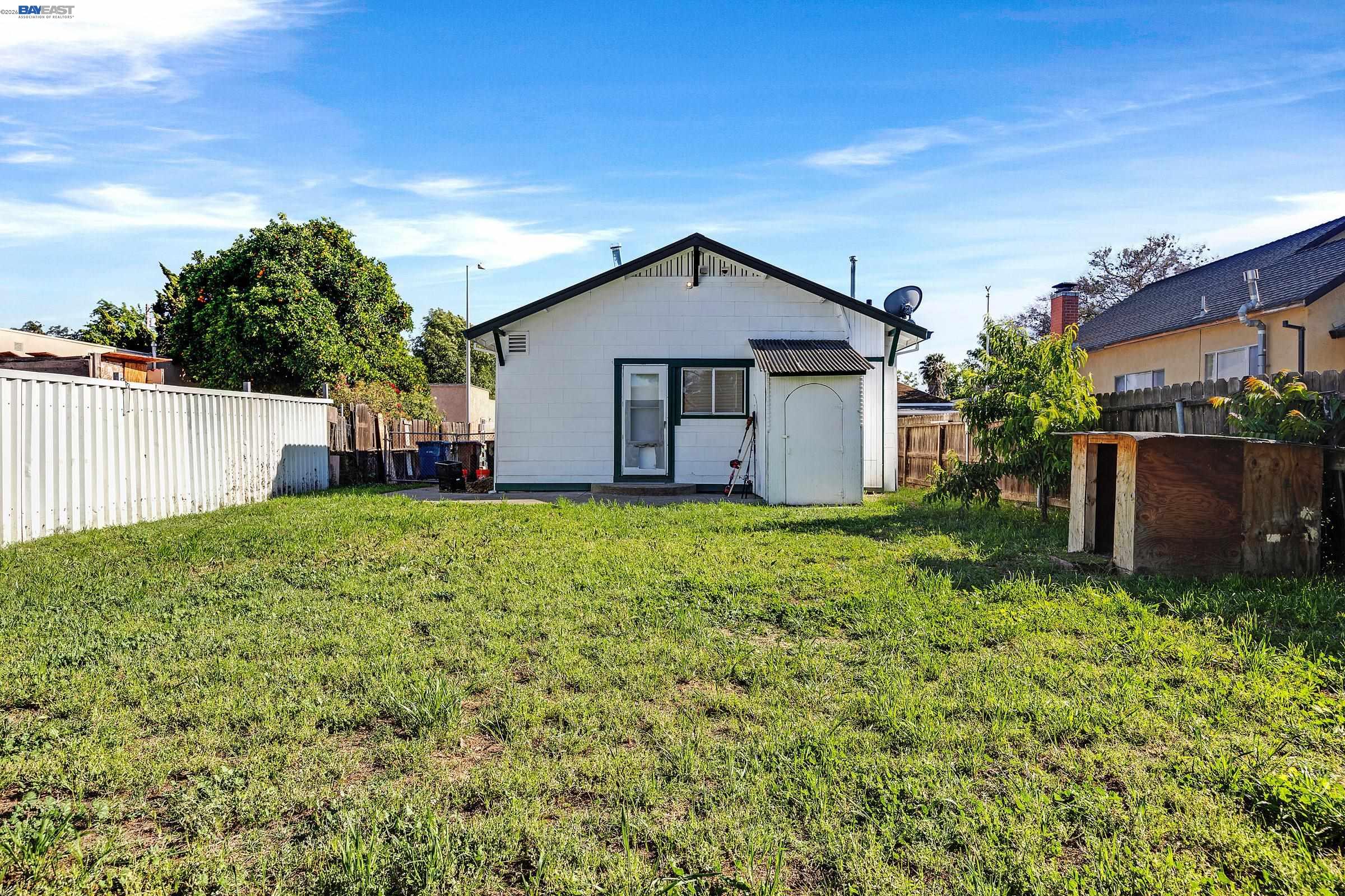 1010 W 4Th St, Antioch CA 94509 — photo 31