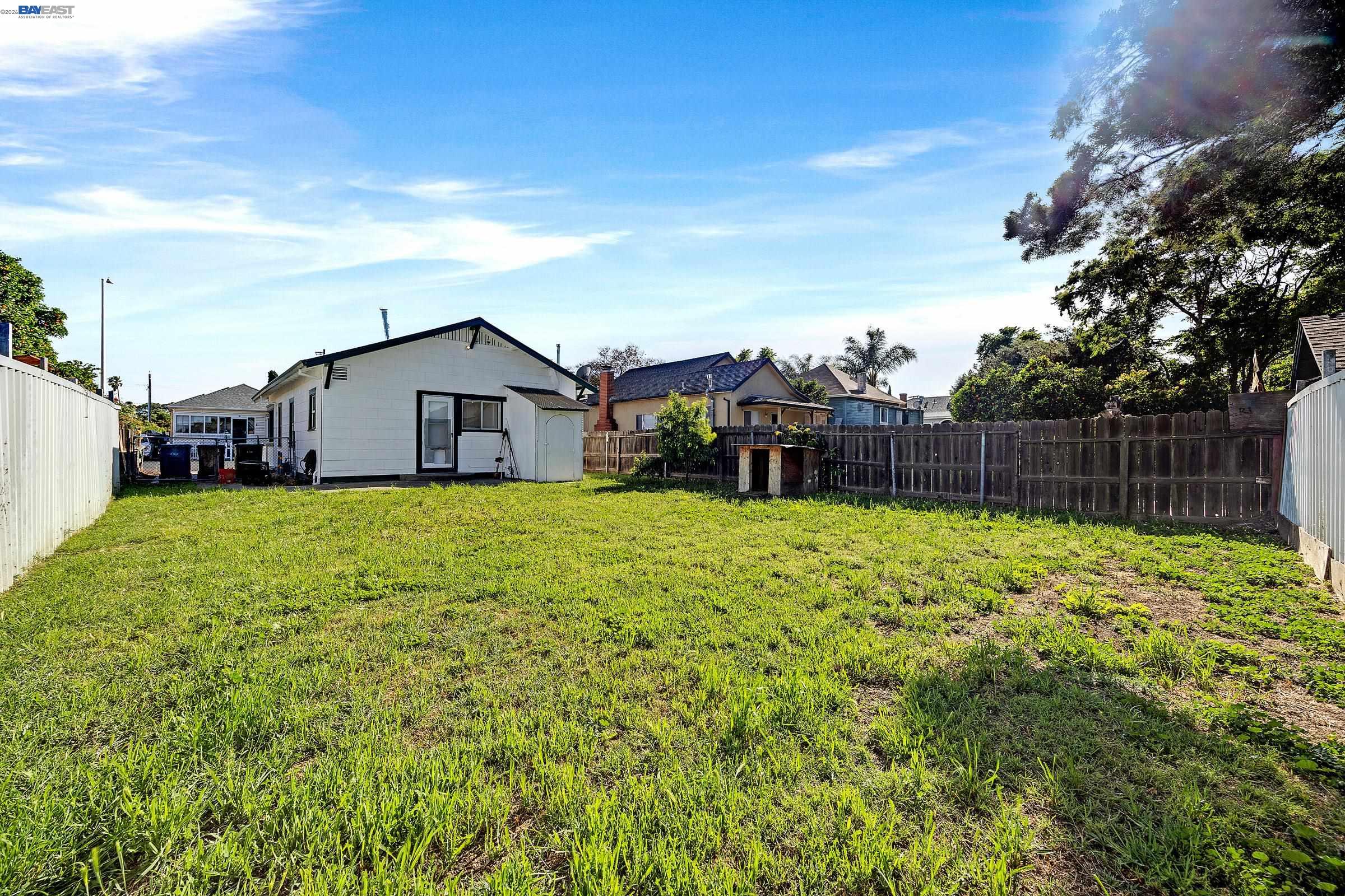 1010 W 4Th St, Antioch CA 94509 — photo 32
