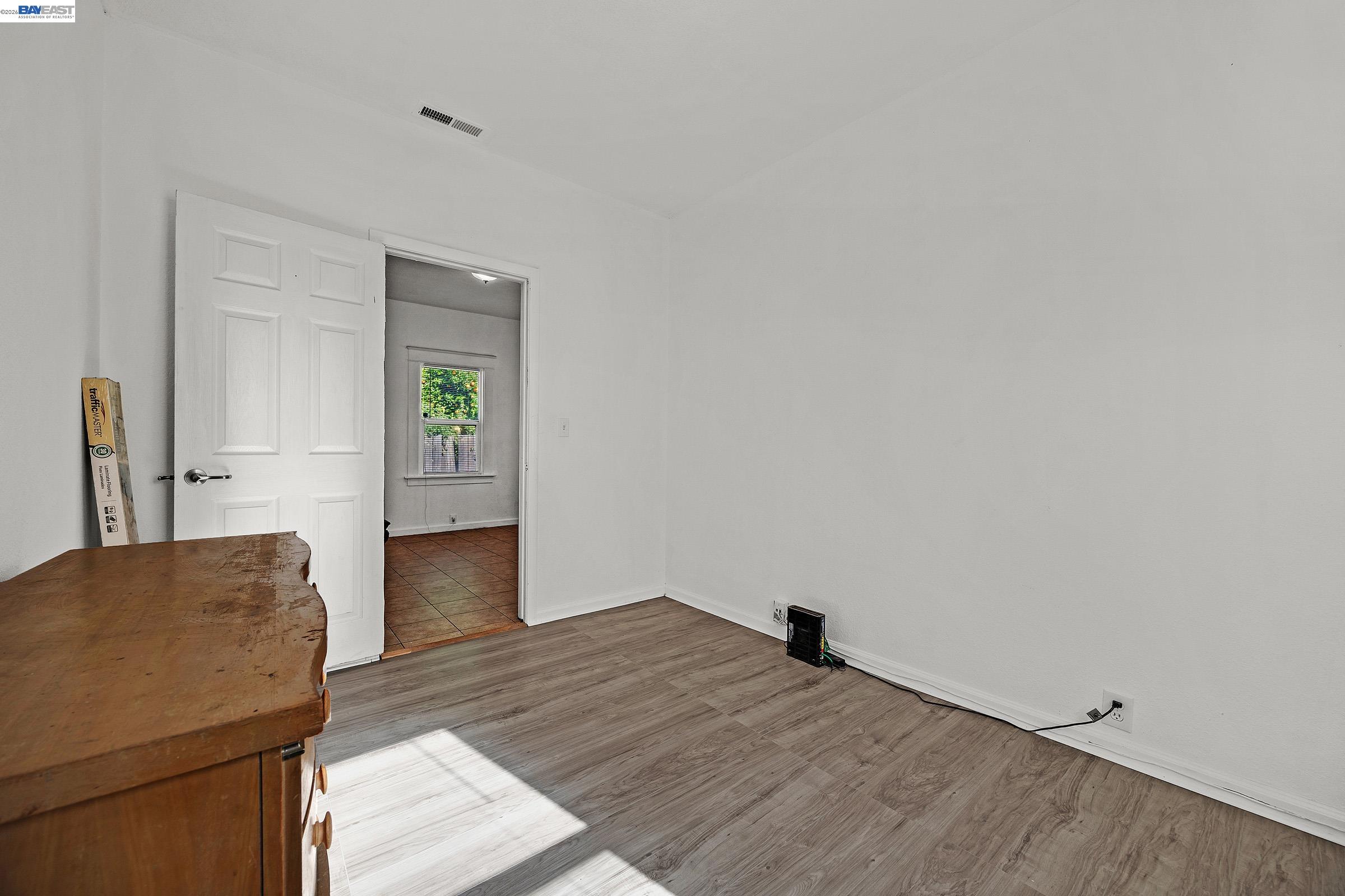 1010 W 4Th St, Antioch CA 94509 — photo 10