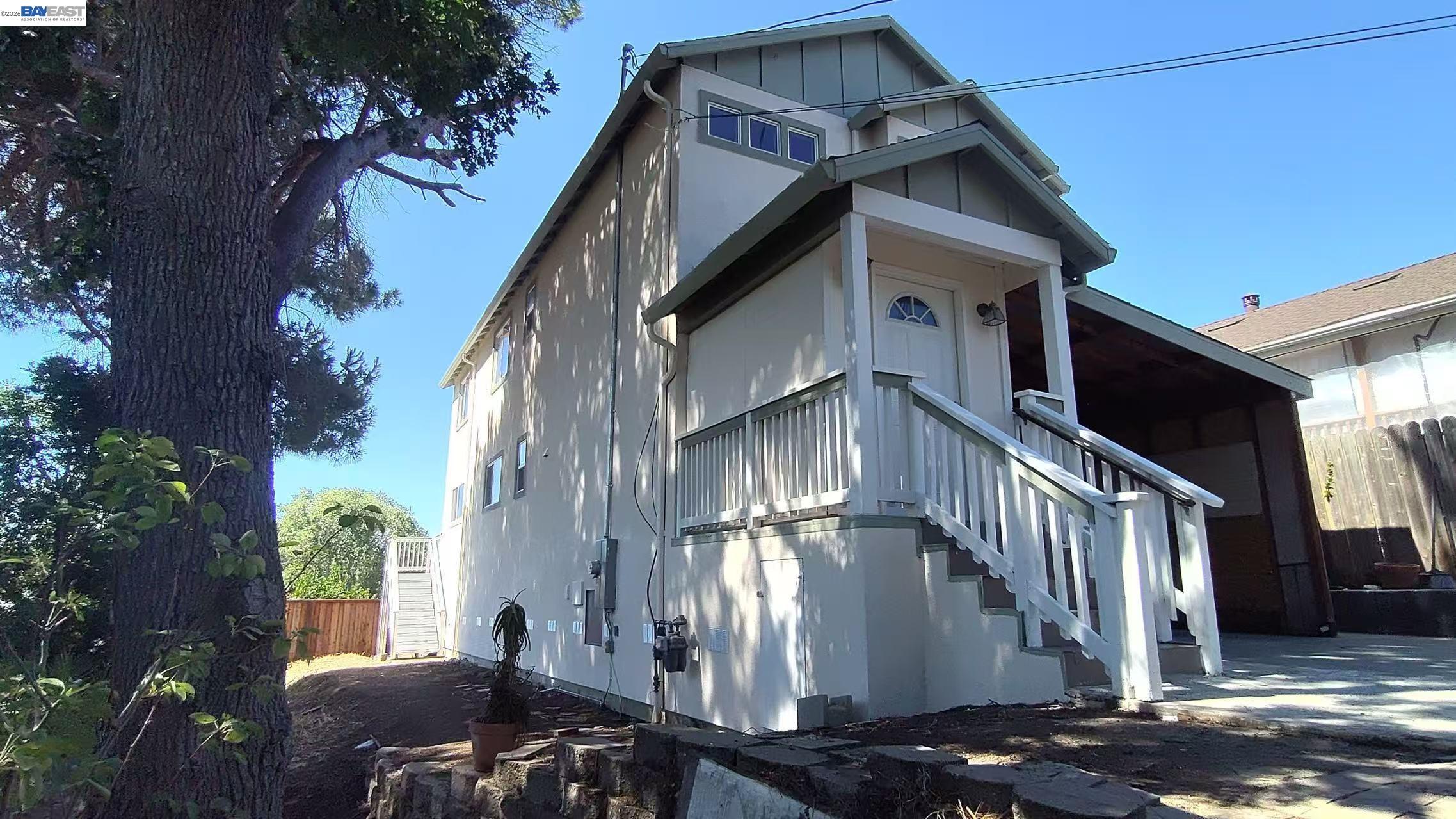 917 1St St, Rodeo CA 94572 — photo 31