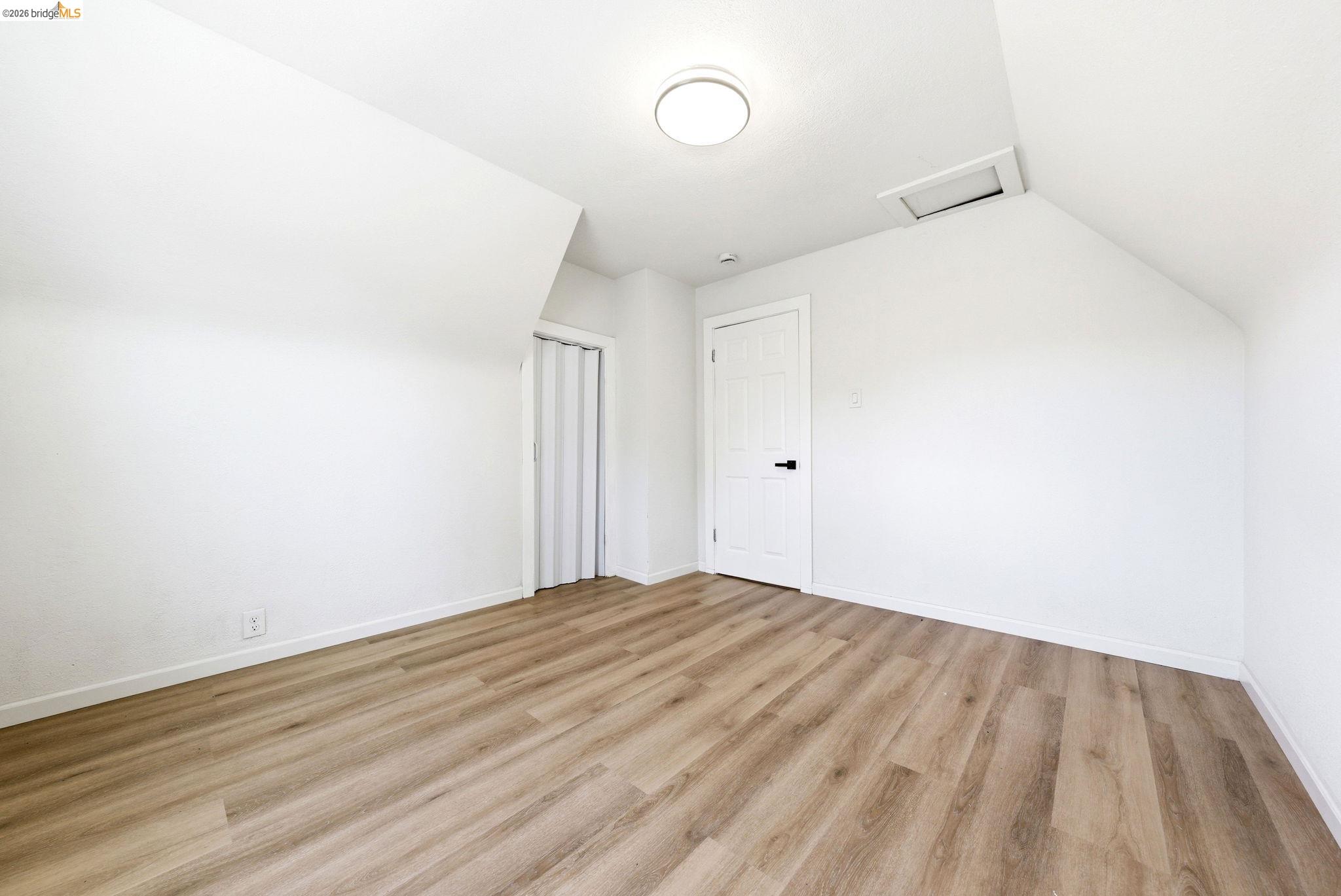 2217 E 24Th St, Oakland CA 94606 — photo 27