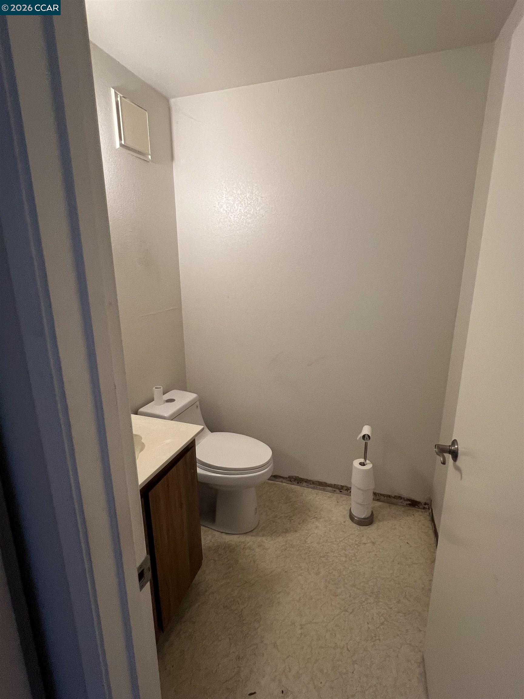 2 Tarn Ct, Hercules CA 94547 — photo 2