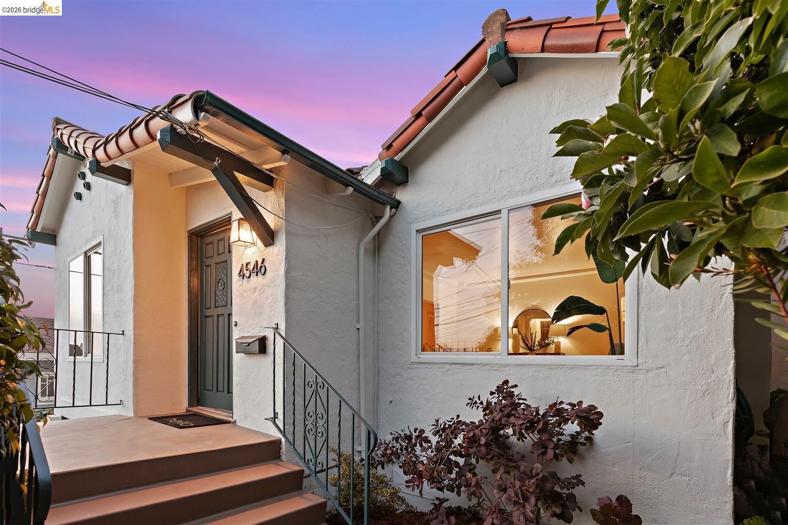4546 Virginia Ave, Oakland
