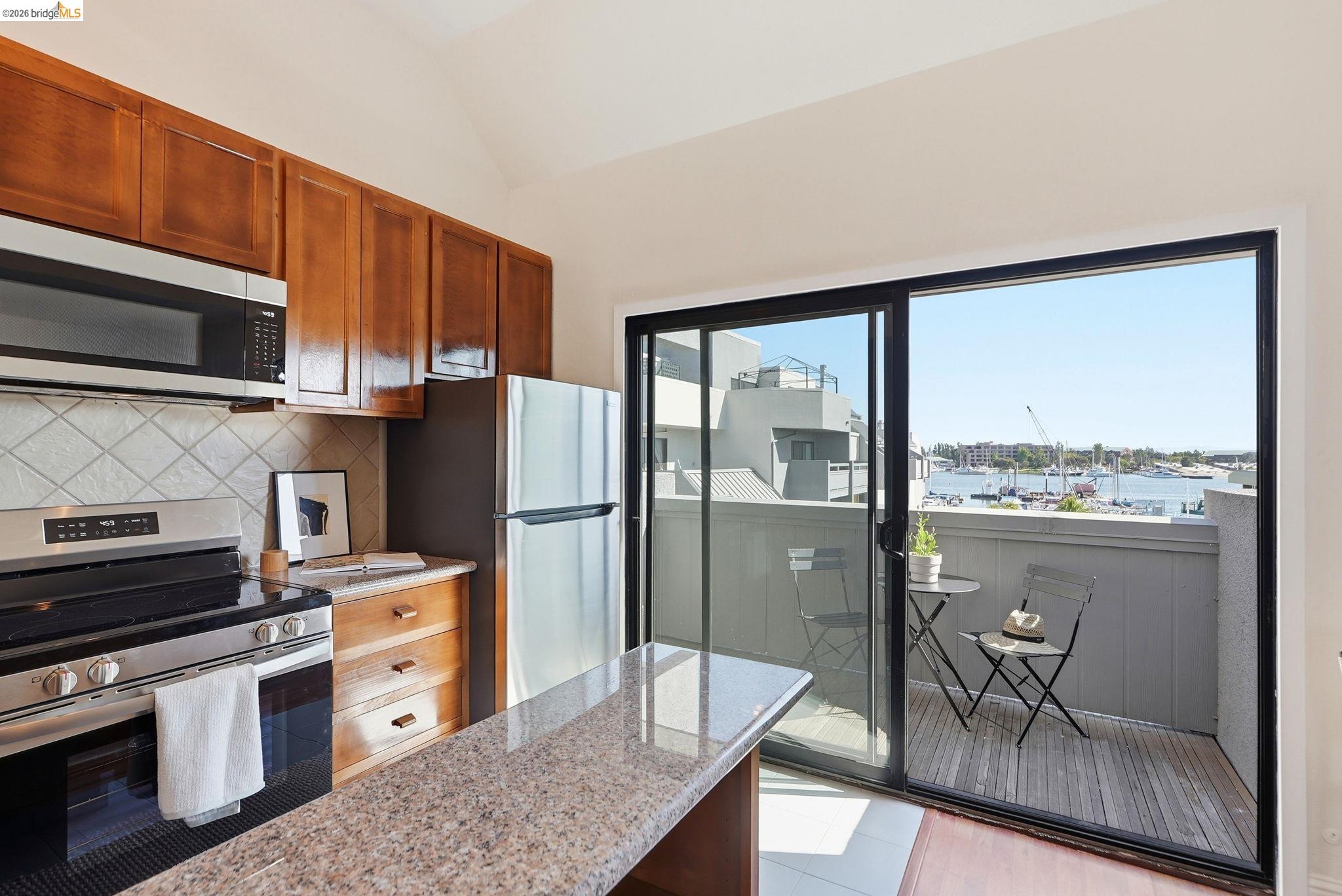 Photo #9: 41137836 Listing: Photo #9