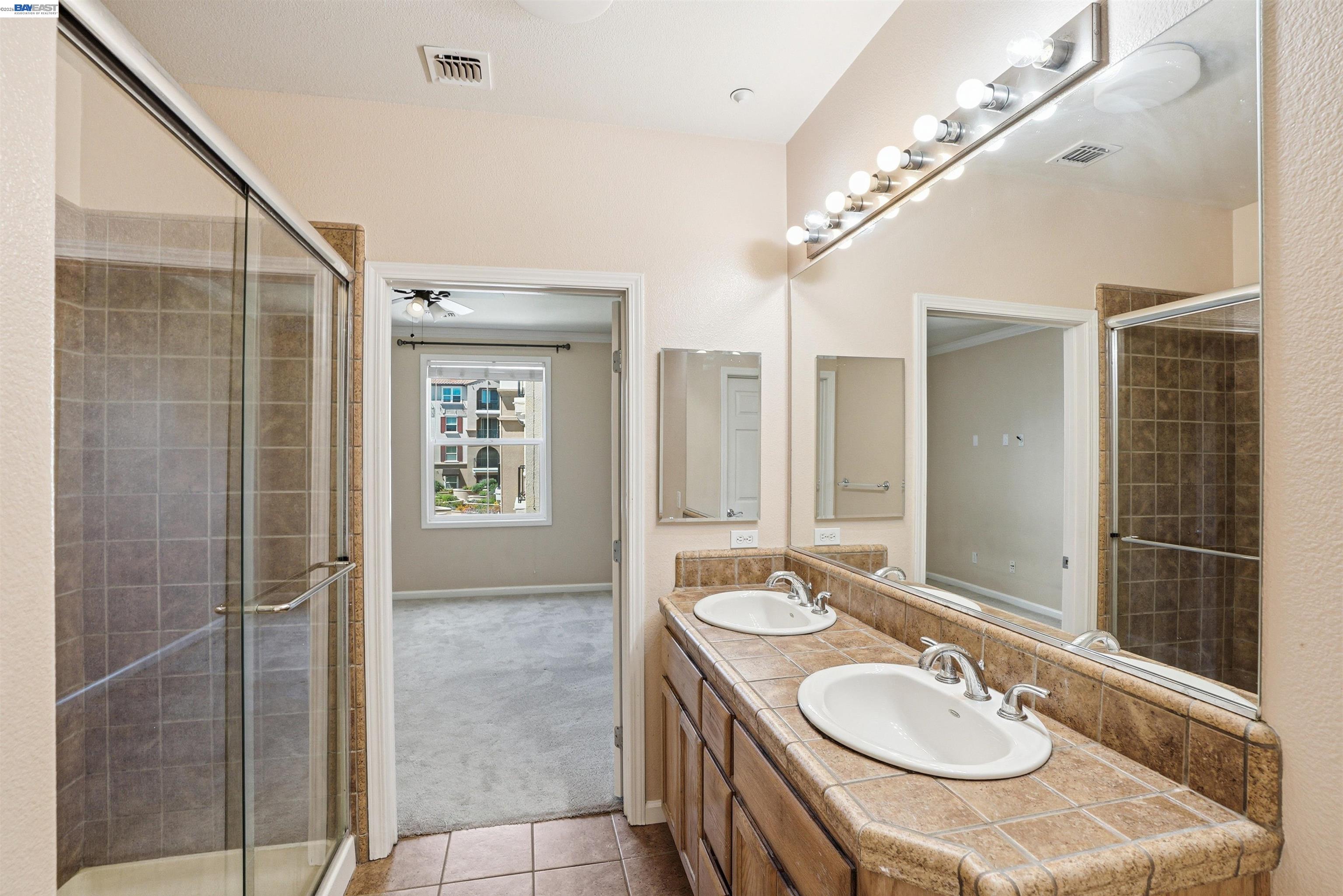 Photo #19: 41137837 Listing: Photo #19