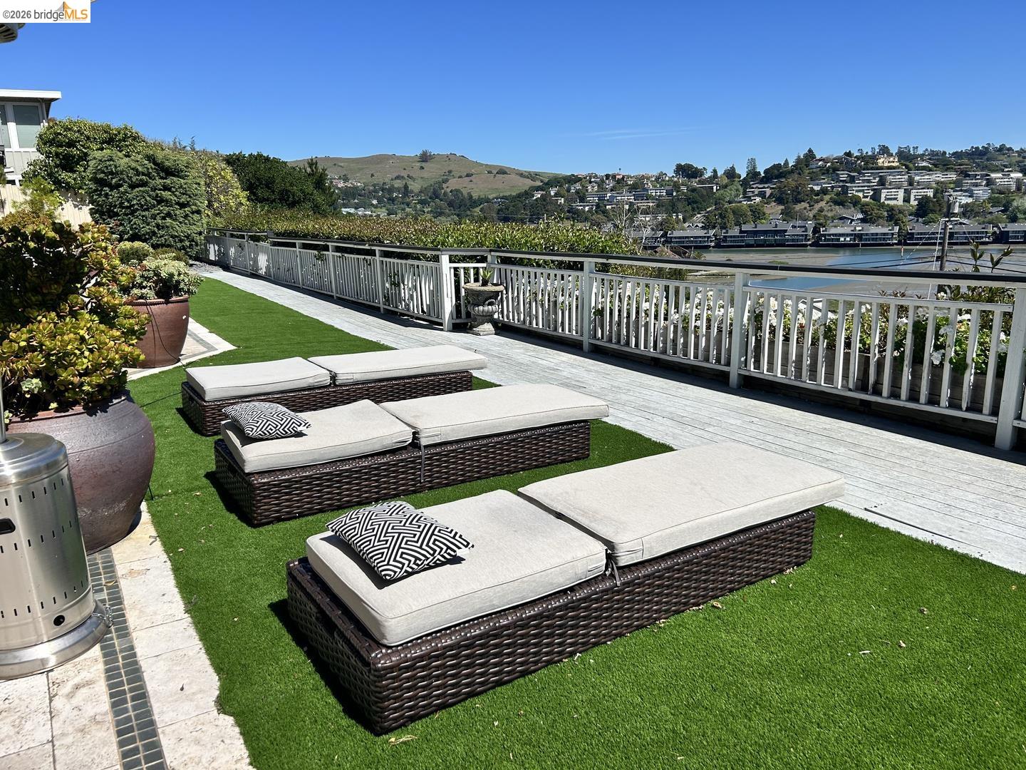 227 Richardson DR, Mill Valley CA 94941 — photo 18