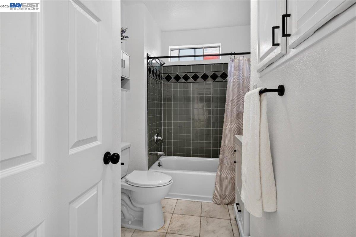 111 Garretson Ave, Rodeo CA 94572 — photo 28