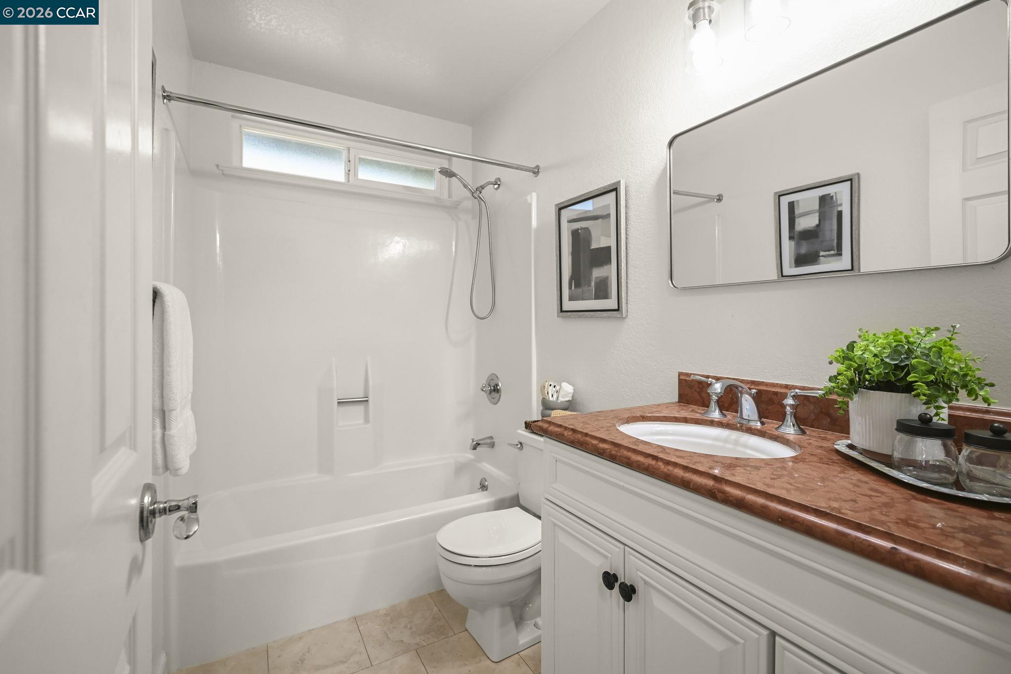 Photo #16: 41137870 Listing: Photo #16