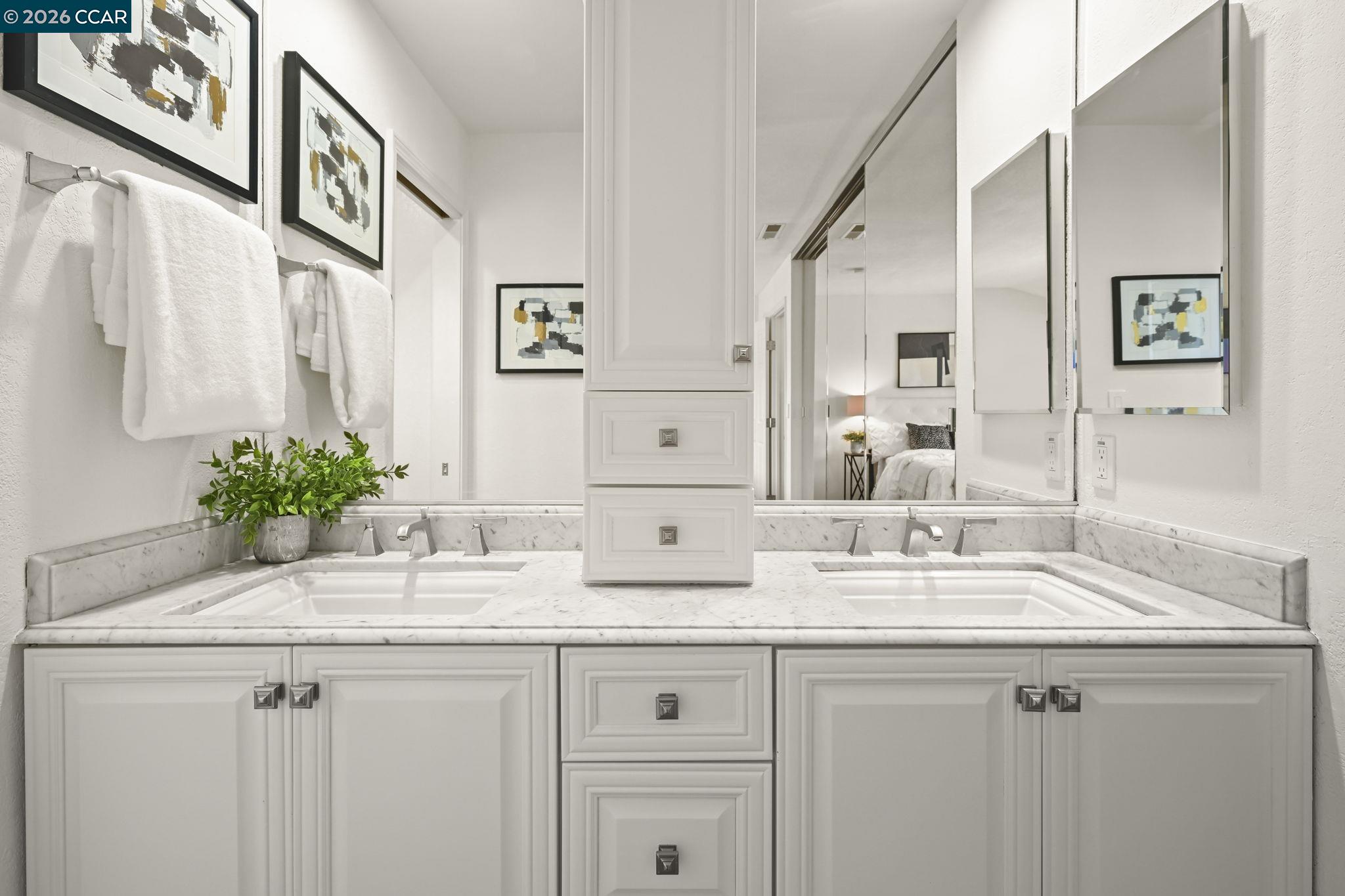 Photo #21: 41137870 Listing: Photo #21