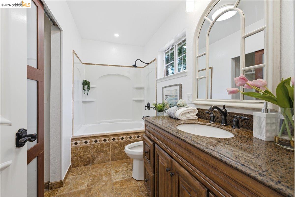 2721 Hidden Ln, Hayward CA 94541 — photo 21