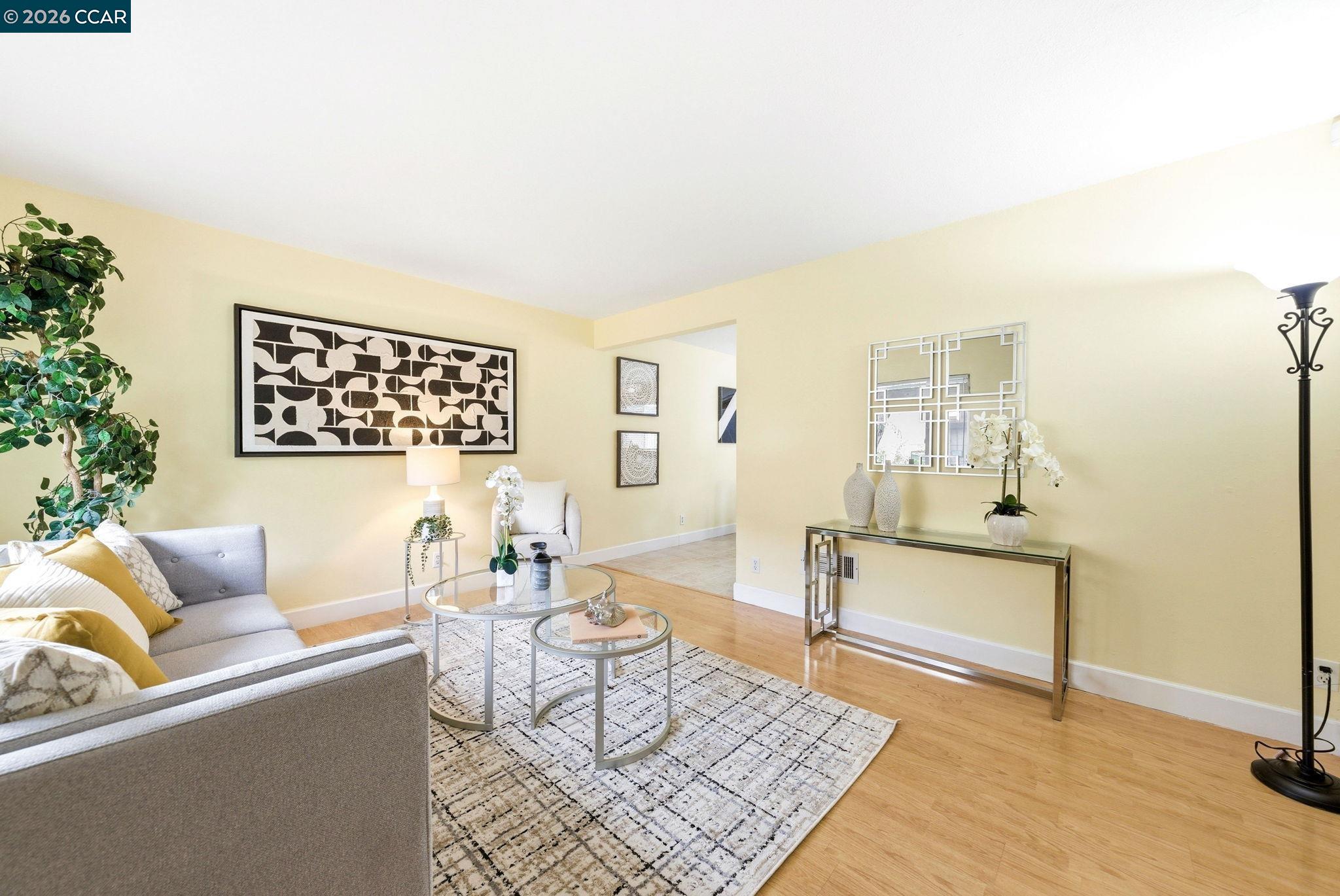 Photo #11: 41137888 Listing: Photo #11