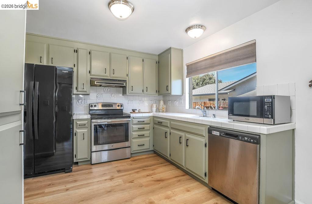 979 Walnut Dr, Oakley CA 94561 — photo 10