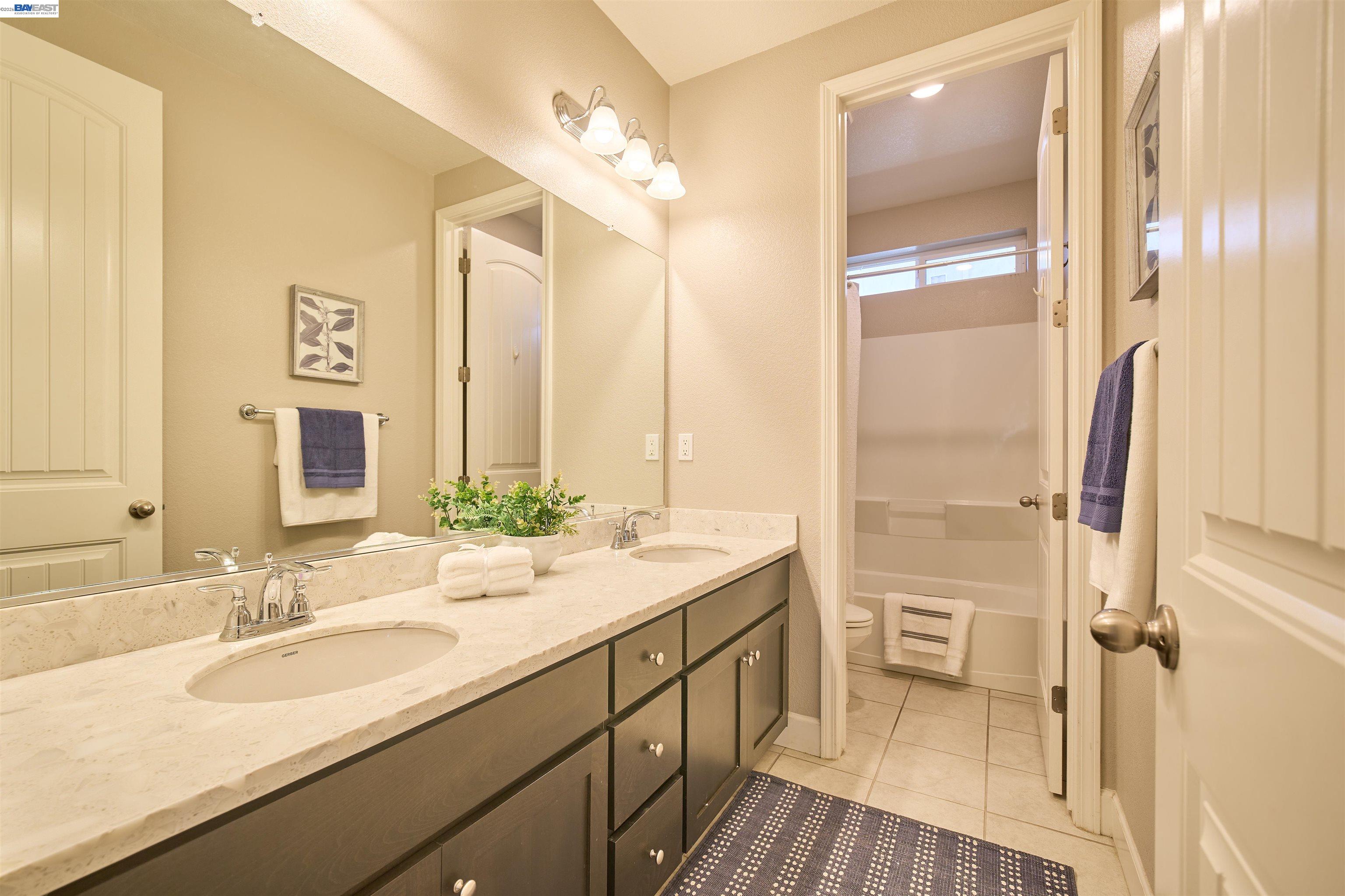243 Gannet St, Vacaville CA 95688 — photo 16