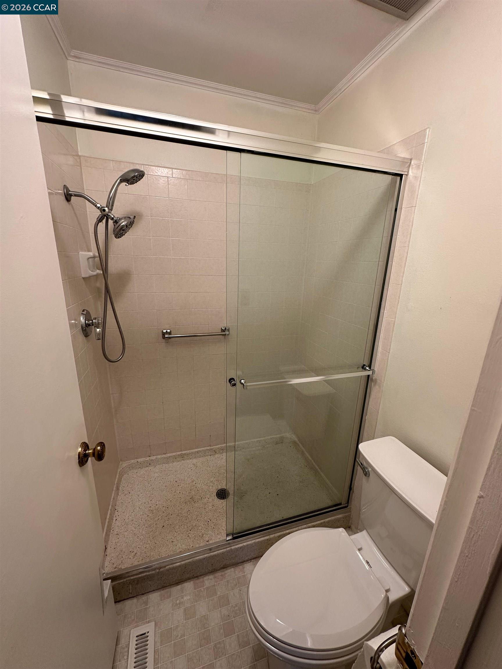 Photo #7: 41137910 Listing: Photo #7
