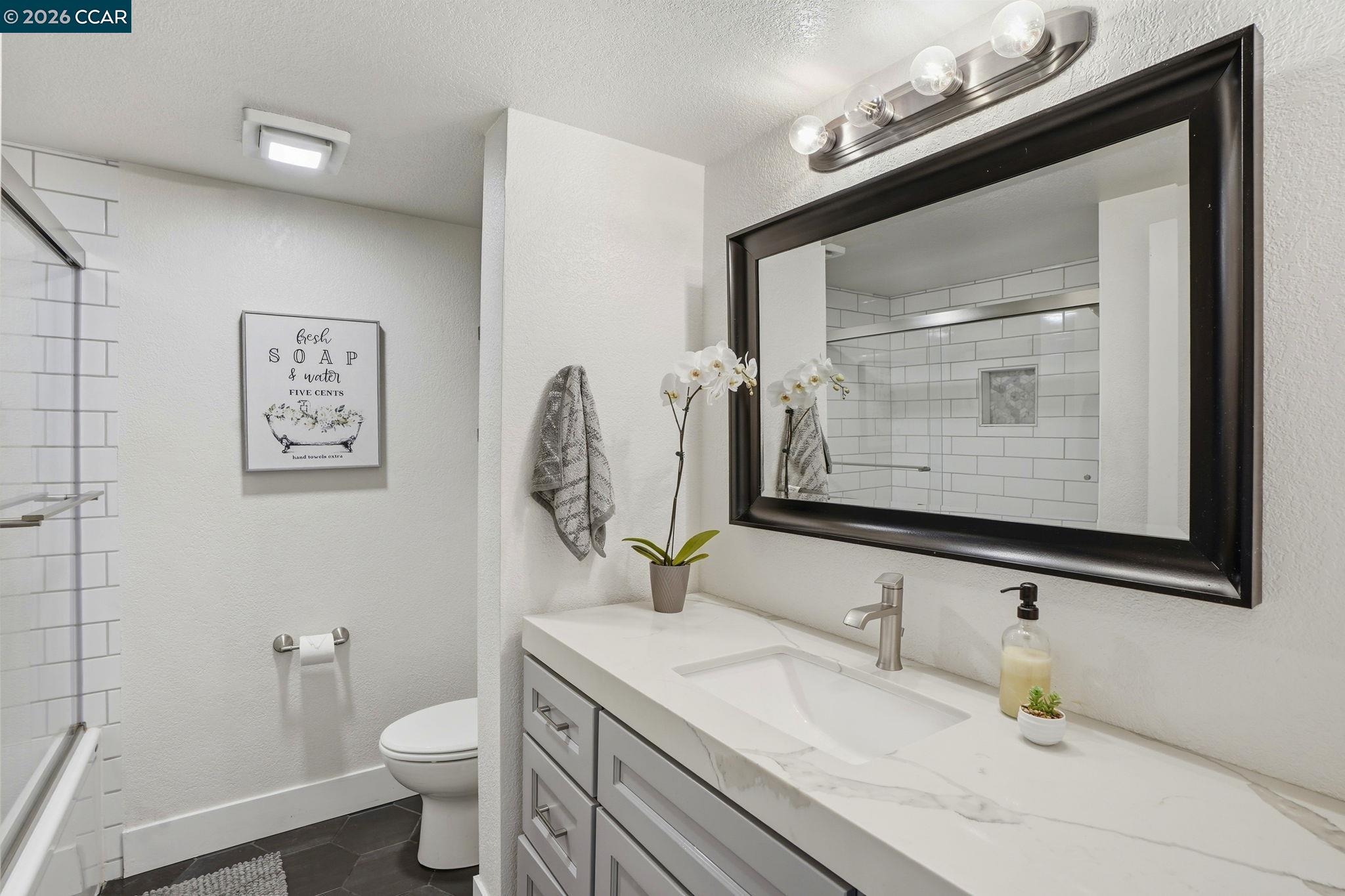 Photo #24: 41137912 Listing: Photo #24