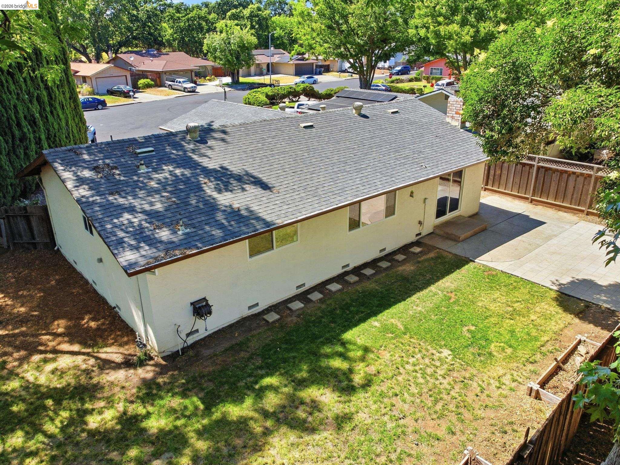 224 Amherst Ct, Vacaville CA 95687 — photo 27