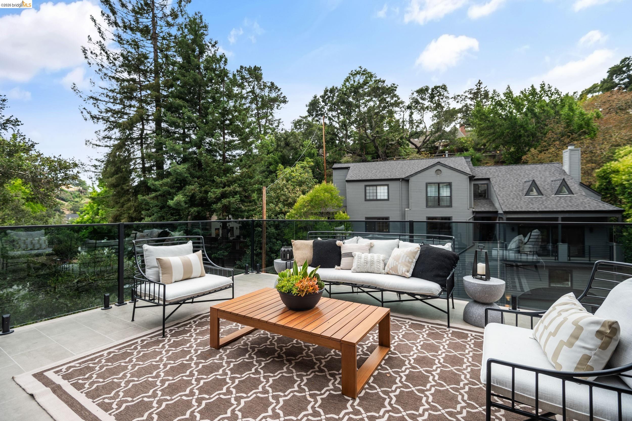 1667 Trestle Glen Rd, Oakland CA 94610 — photo 42