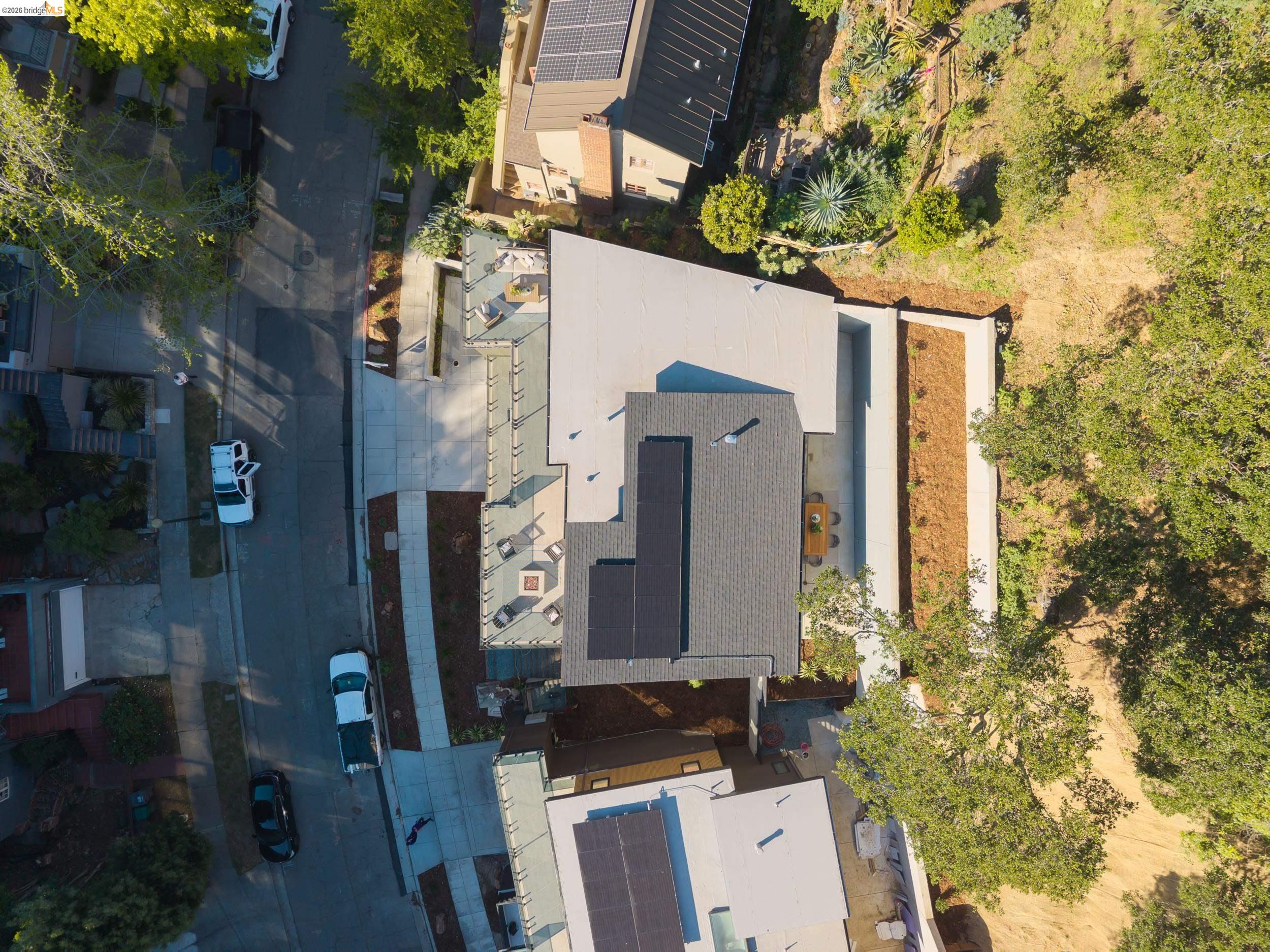 1675 Trestle Glen Rd, Oakland CA 94610 — photo 42