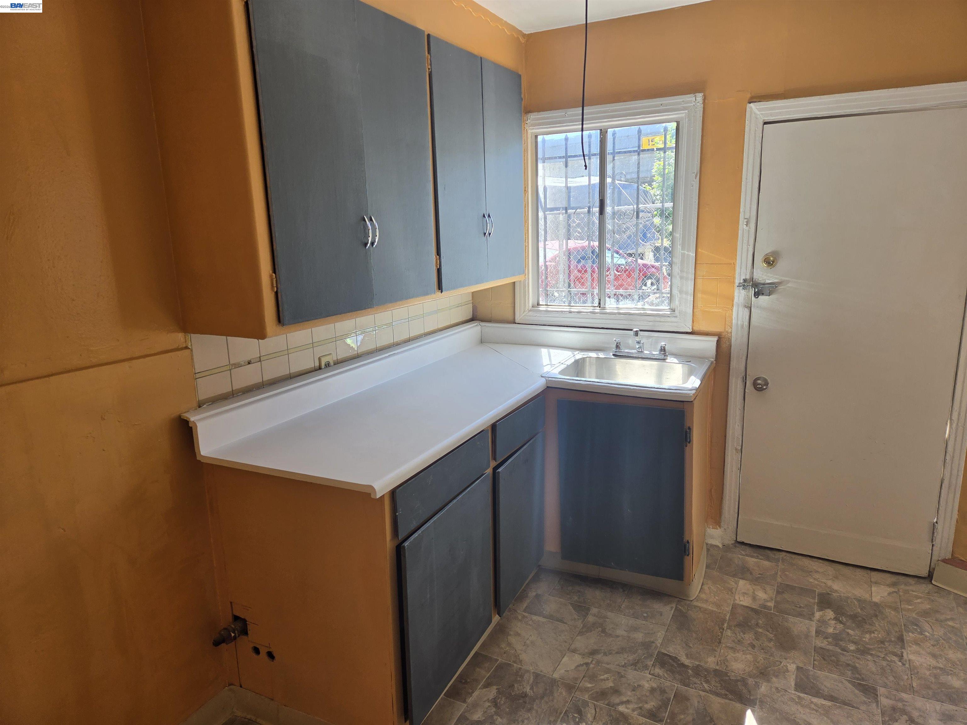 2859 E 9th Street, Oakland CA 94601 — photo 14