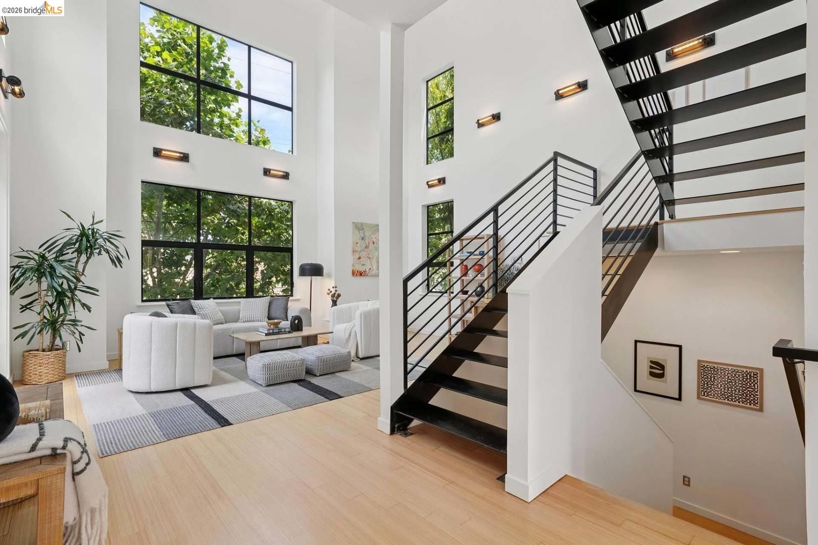Photo #1: 41137966 Listing: Photo #1
