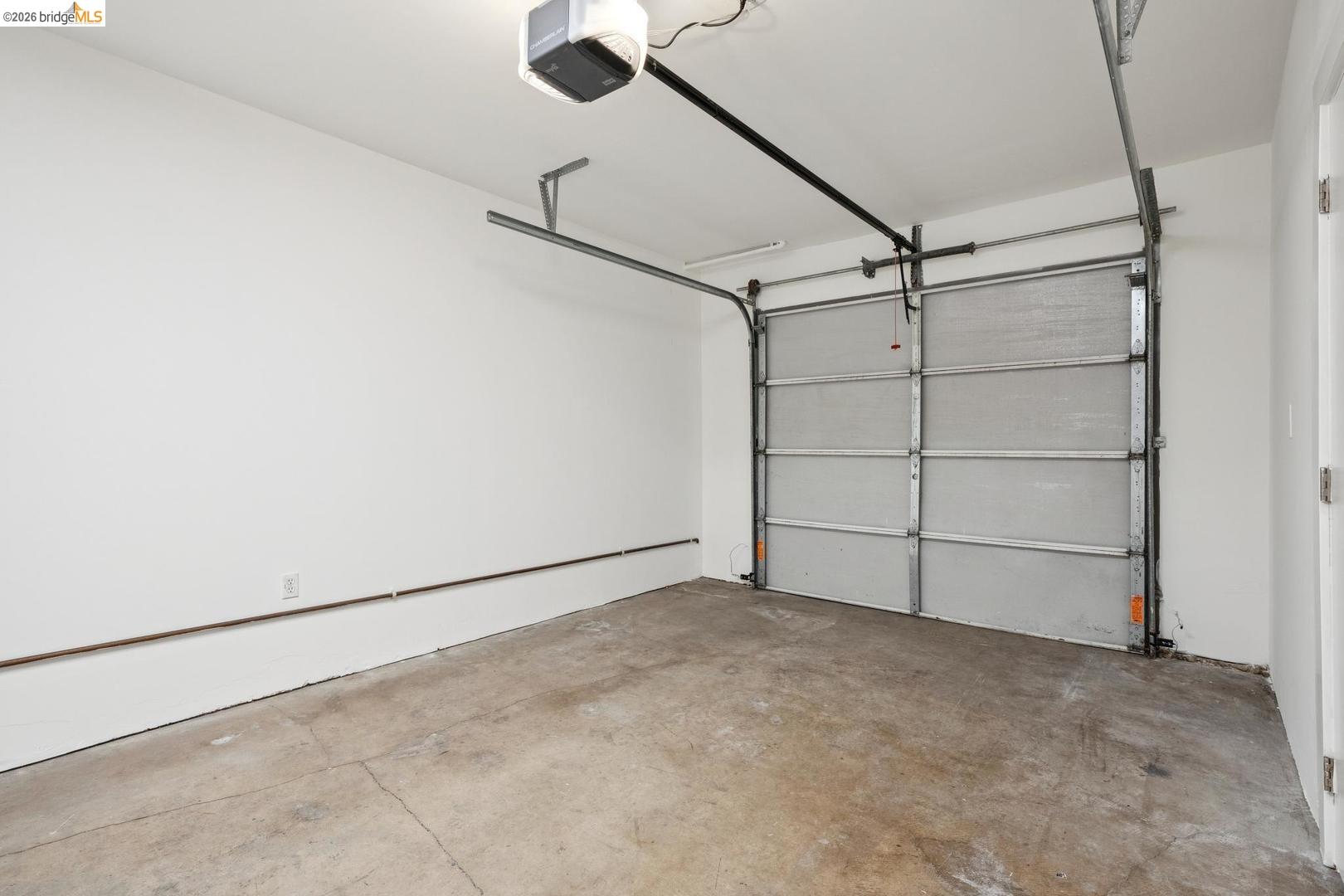 Photo #36: 41137966 Listing: Photo #36