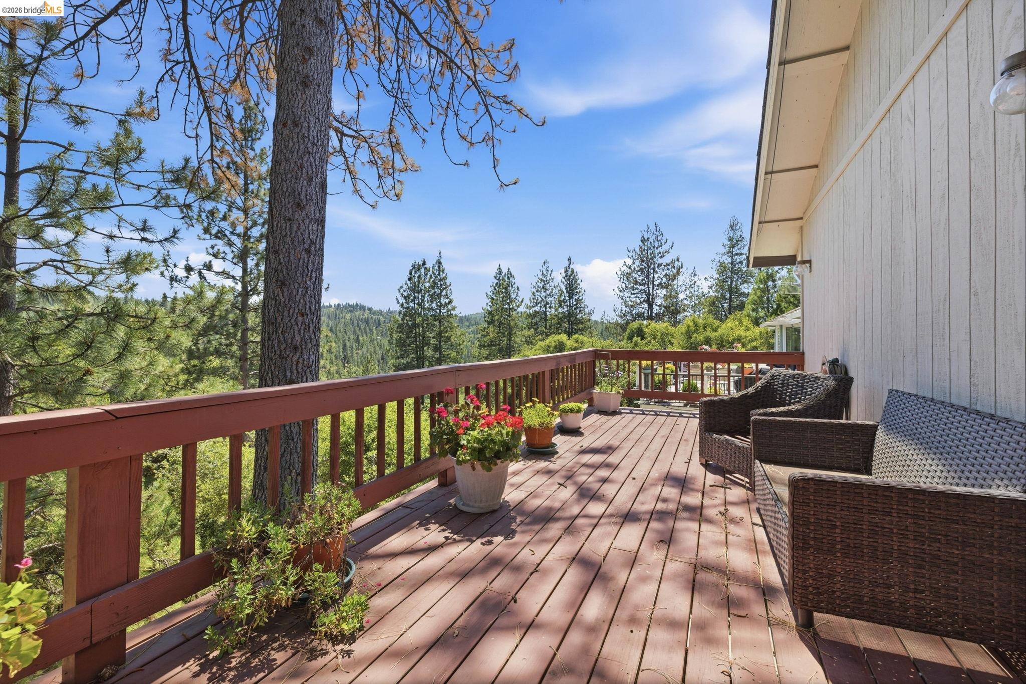 20775 Point View, Groveland CA 95321