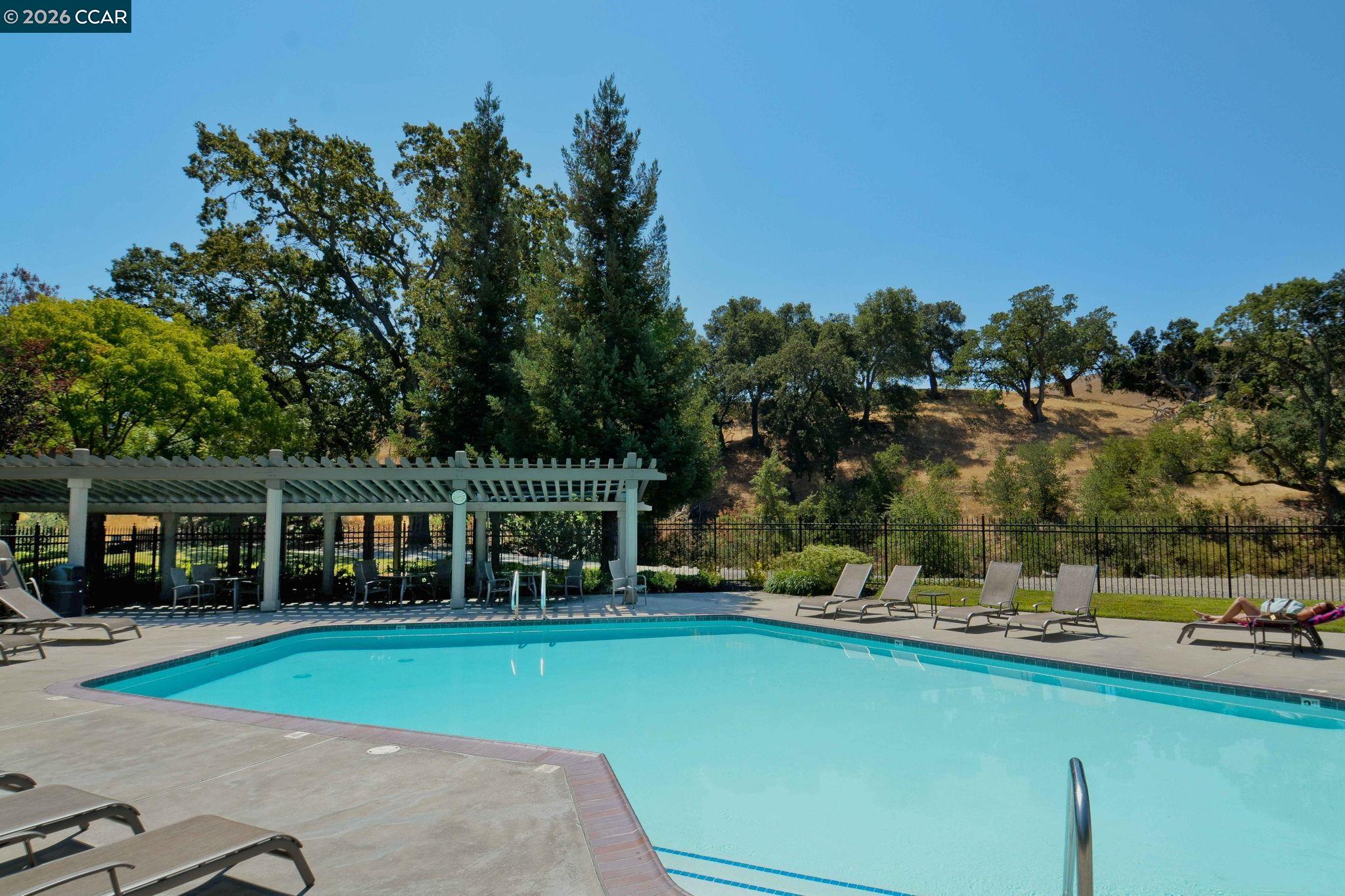 215 Bridgeside Cir, Danville CA 94506 — photo 37