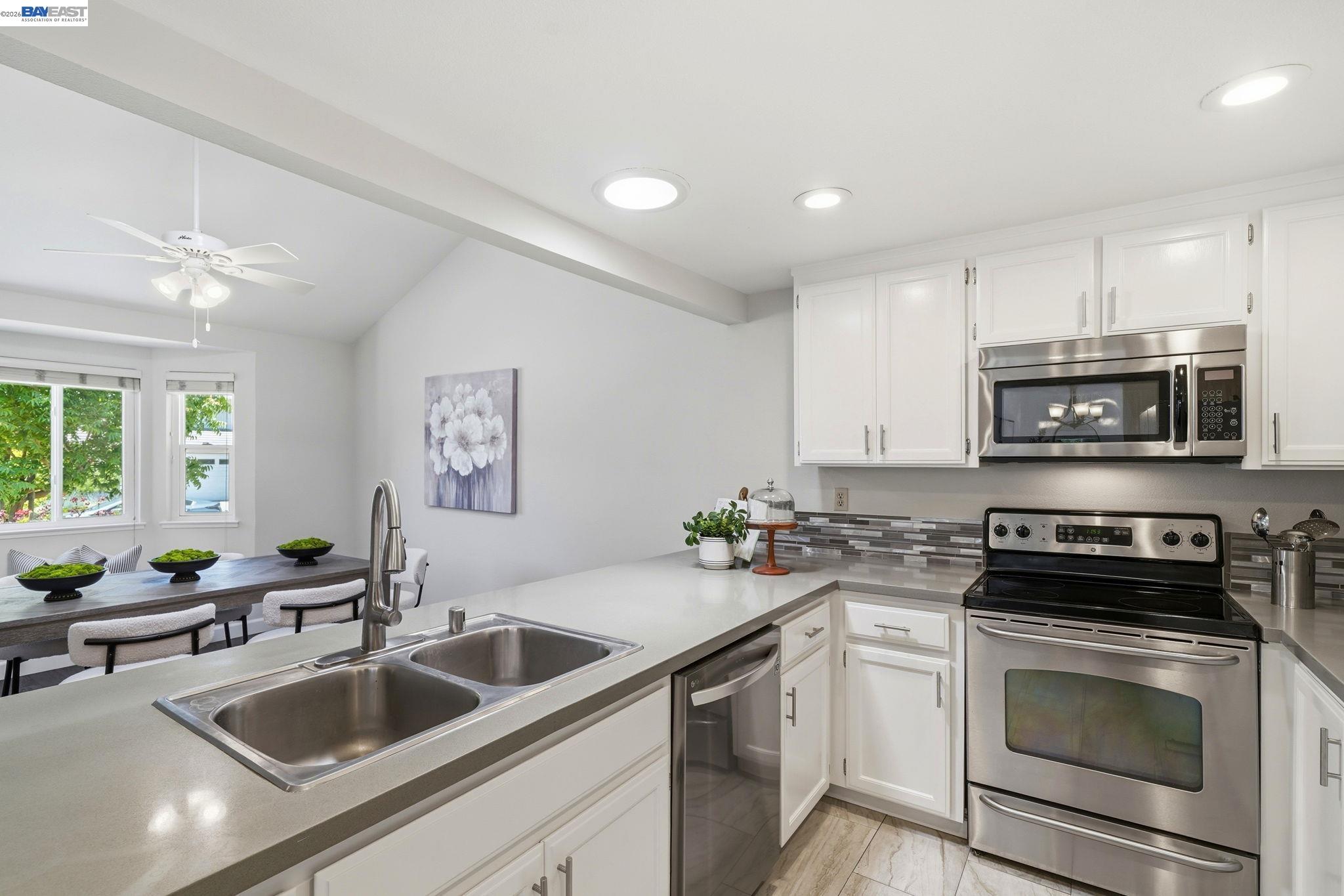 342 Lone Oak Dr, Pleasanton CA 94566 — photo 11