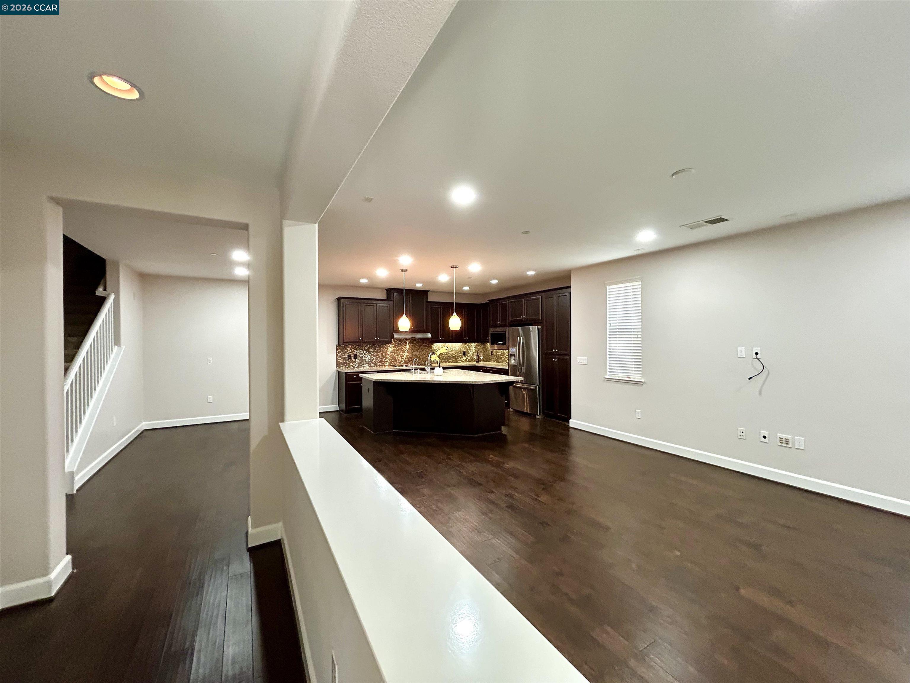 Photo #25: 41137997 Listing: Photo #25