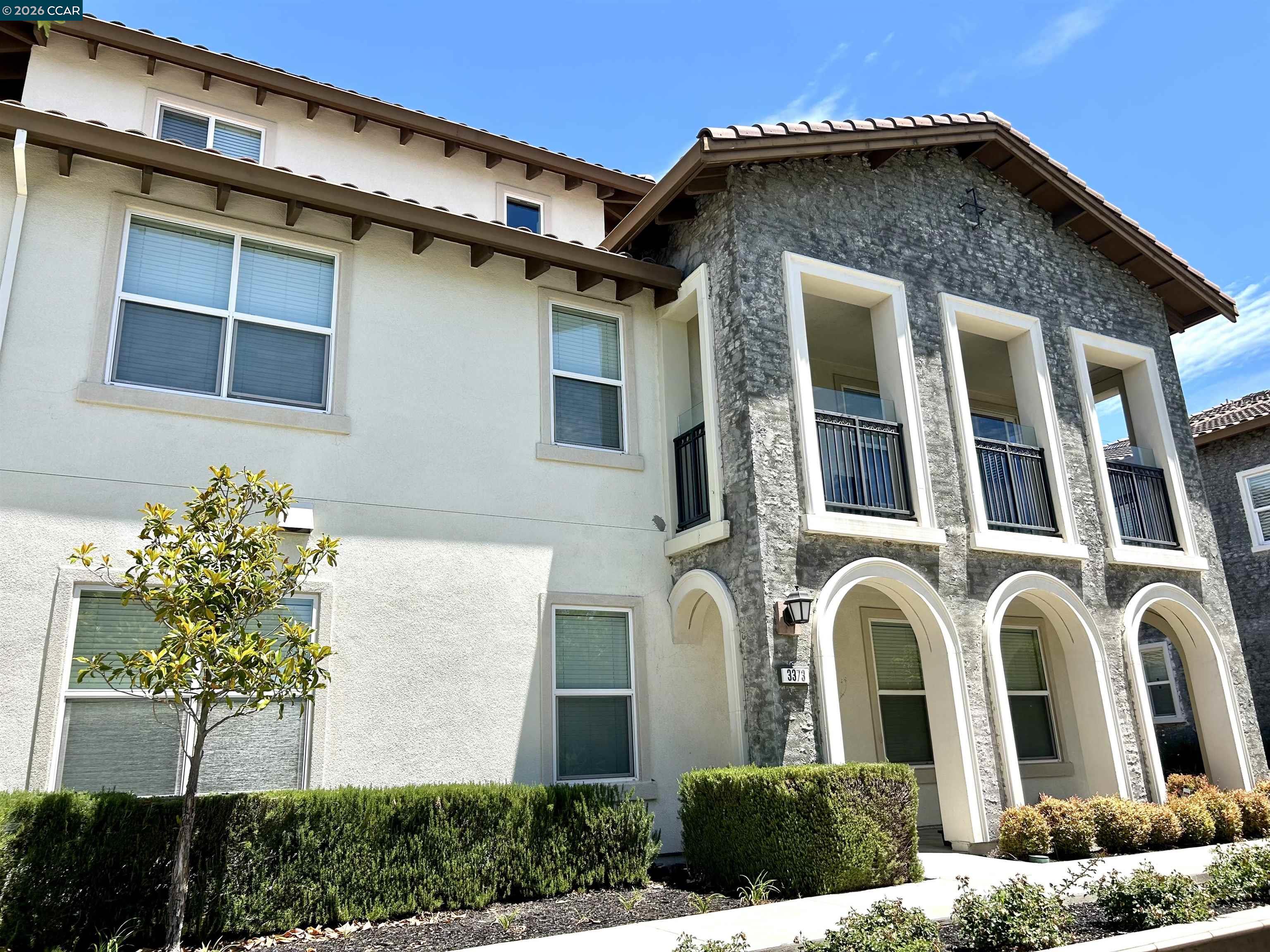 Photo #5: 41137997 Listing: Photo #5