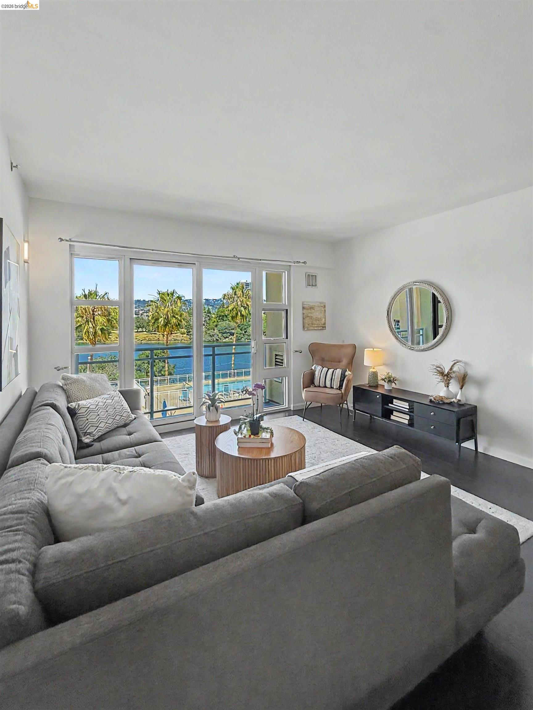 Photo #15: 41138016 Listing: Photo #15
