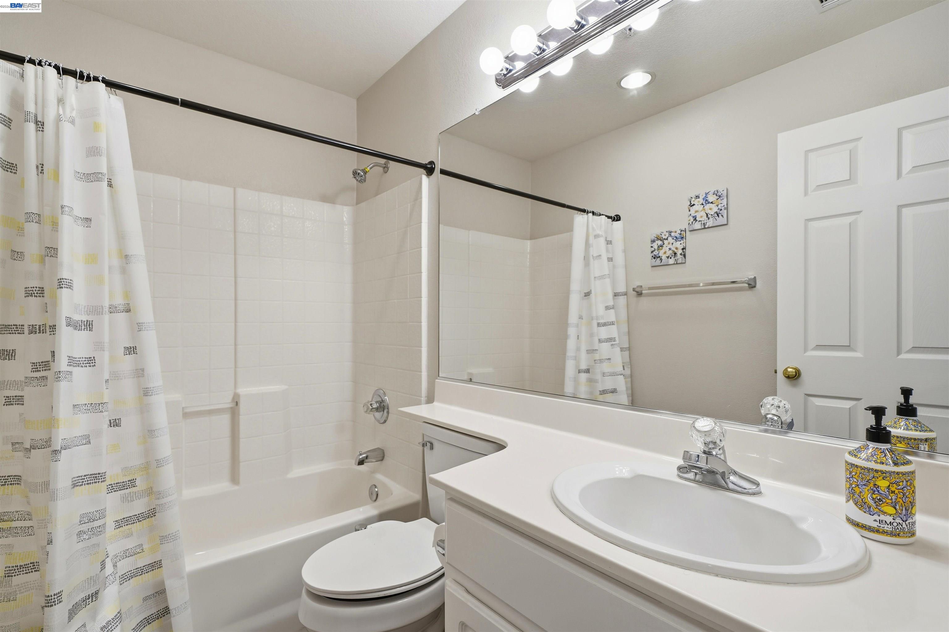 Photo #16: 41138024 Listing: Photo #16