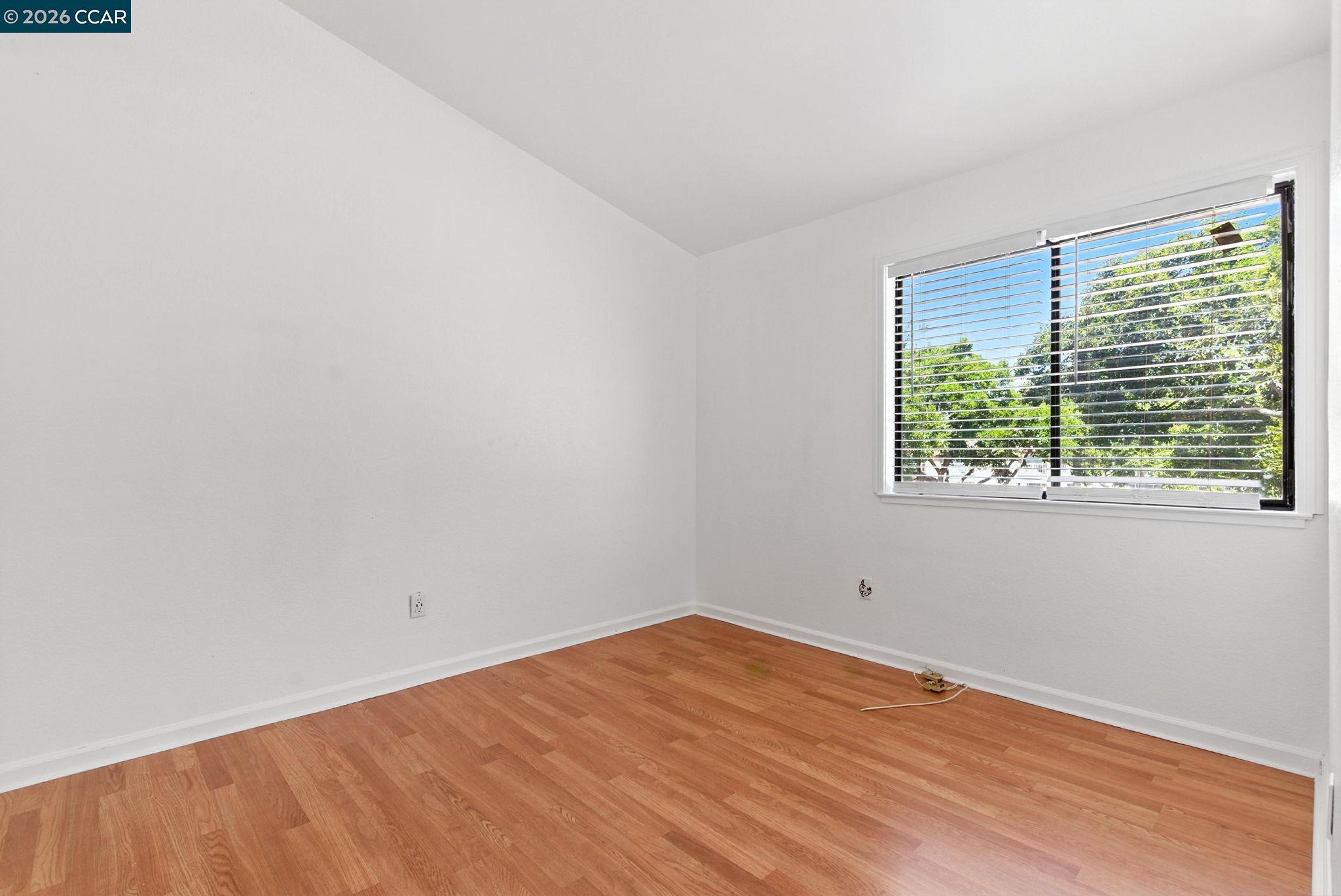 Photo #15: 41138032 Listing: Photo #15