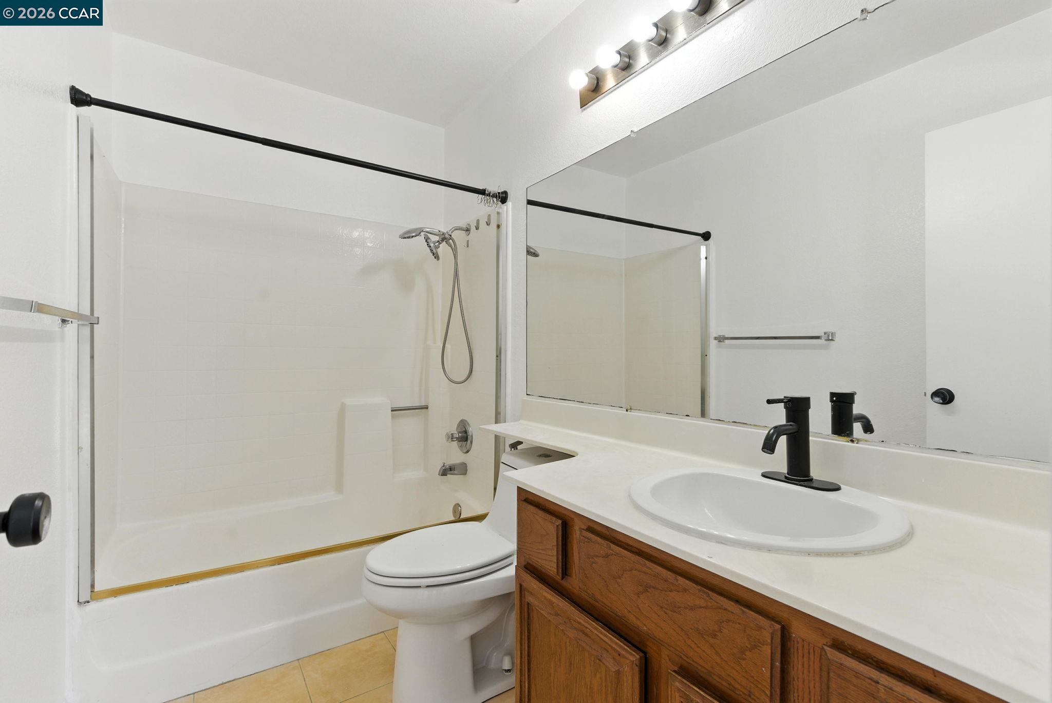 Photo #17: 41138032 Listing: Photo #17