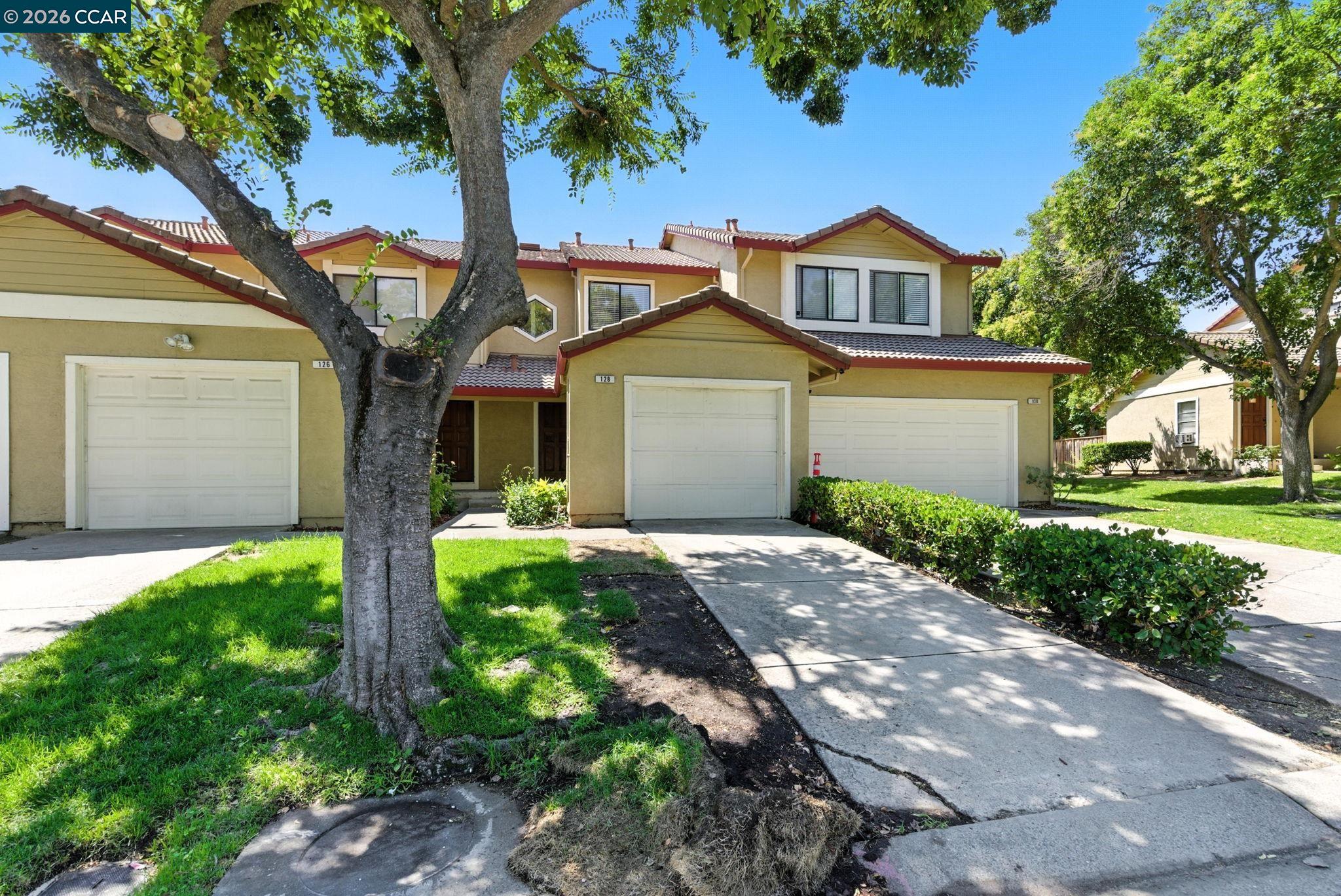 Photo #3: 41138032 Listing: Photo #3