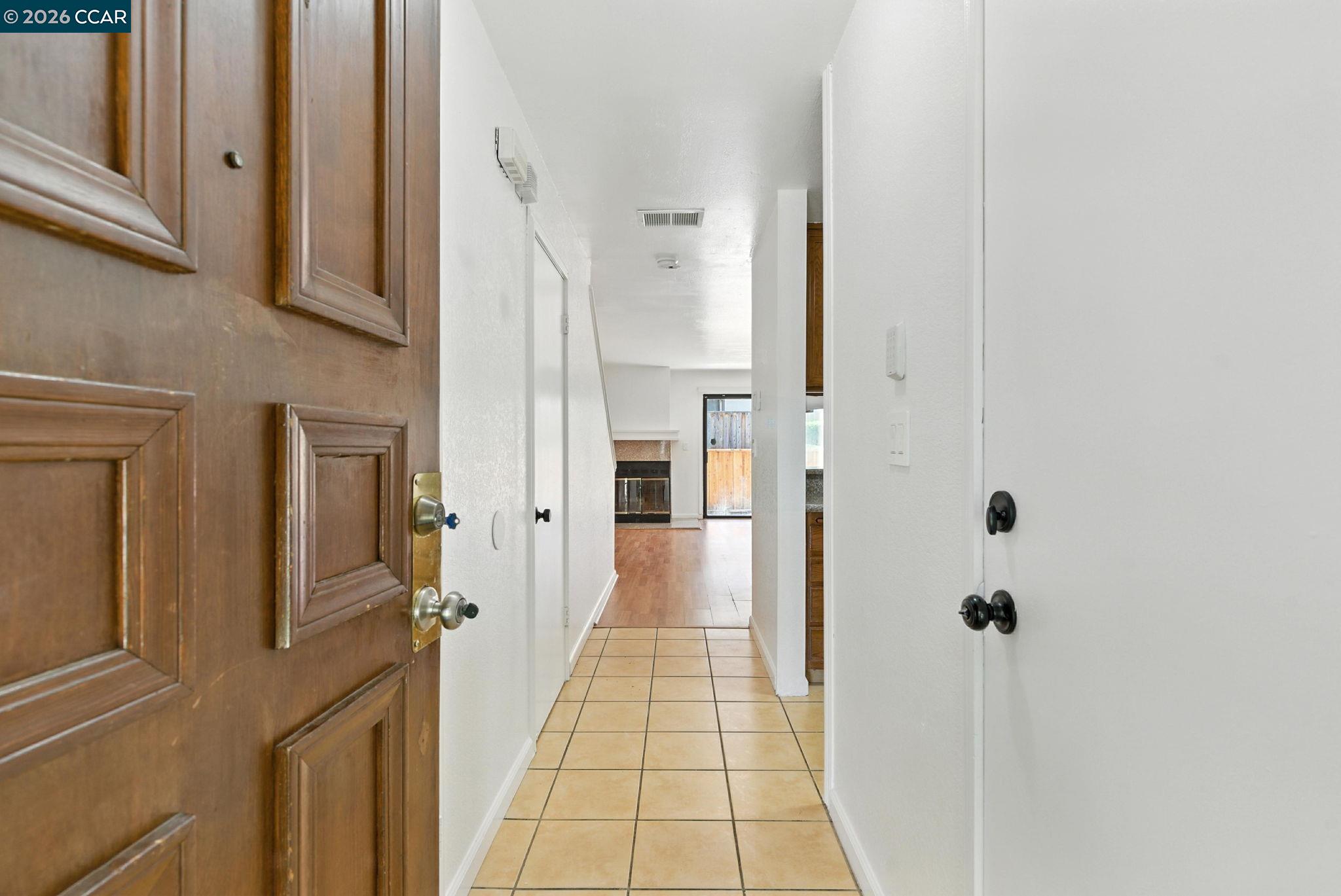 Photo #5: 41138032 Listing: Photo #5